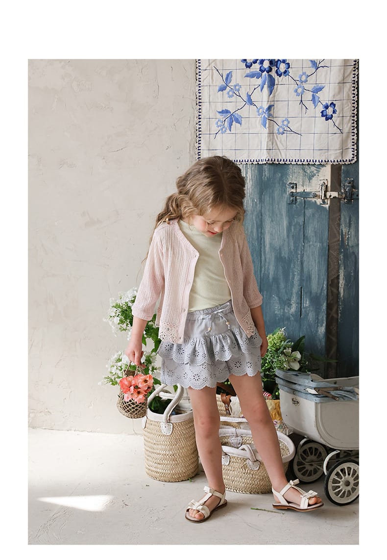 Lace Embroidered Shorts 刺繍 レースショートパンツ【mh0012979】 Strawberry Coral ハーフパンツ・ショートパンツ