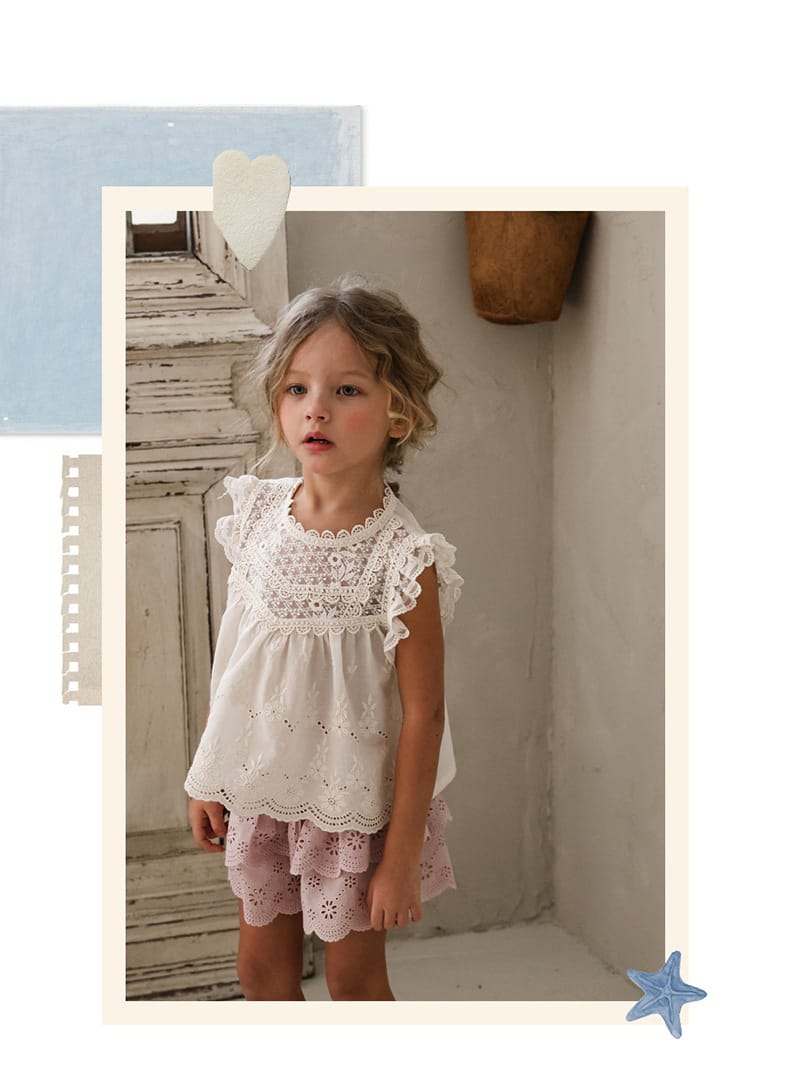 Lace Embroidered Sleeveless Tee 刺繍レース ノースリーブTシャツ【mh0012991】 Strawberry Coral タンクトップ・キャミソール・ノースリーブトップス