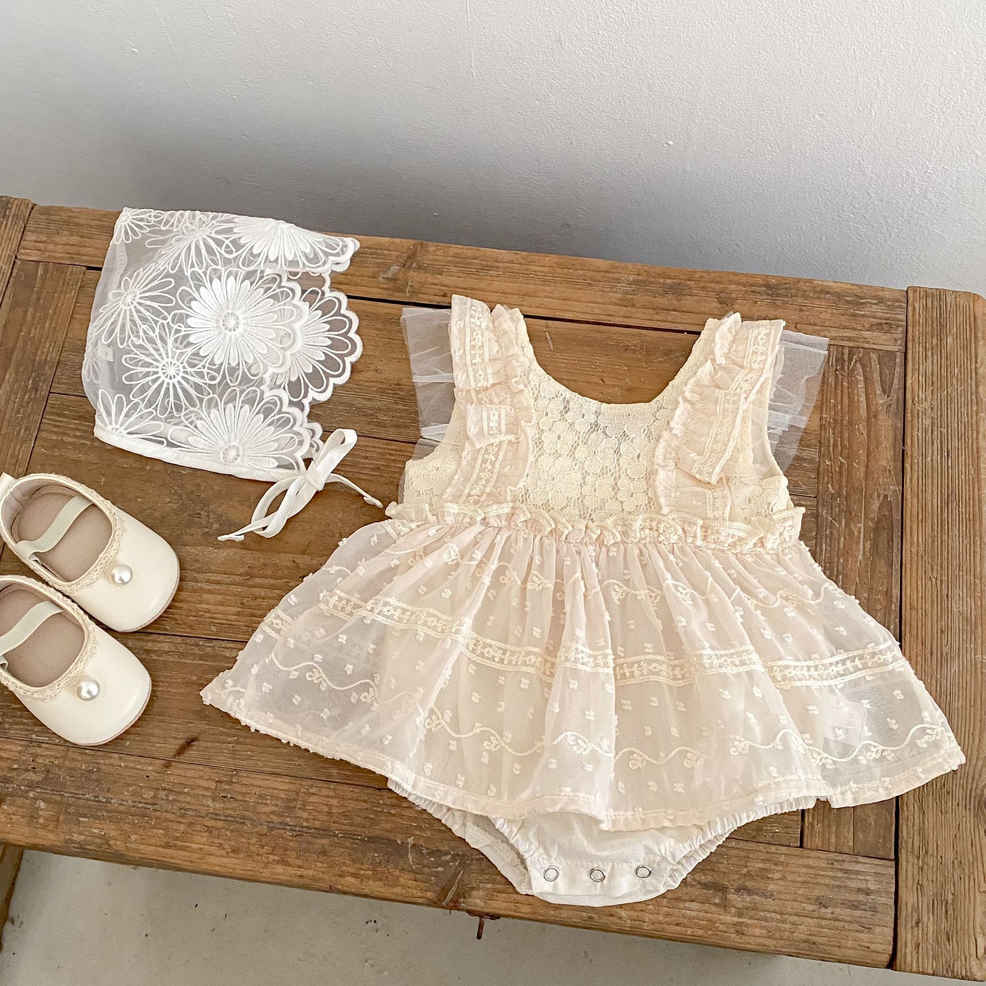 Lace Flutter Sleeve Bodysuit レース フリル袖 ロンパース【mh0012491】 Engepapa ノースリーブロンパース