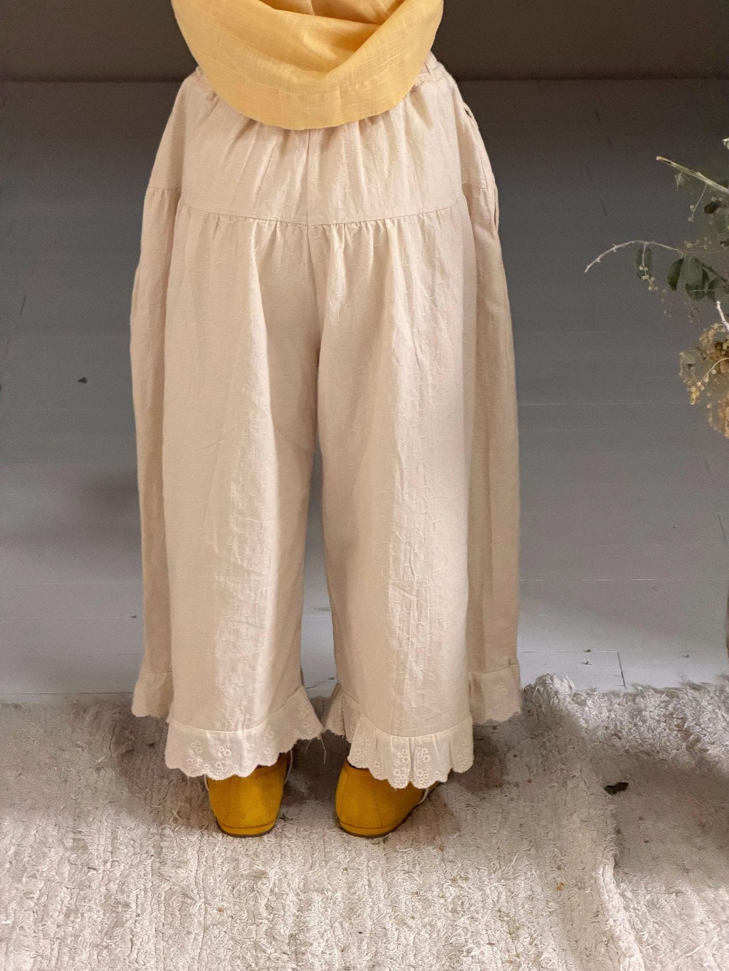 Lace Hem Wide-leg Pants アイレット レース ワイドパンツ【mh0012894】 Jianzidan ロングパンツ・スウェットパンツ