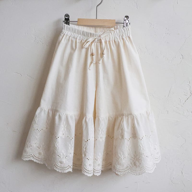 Lace Hem Wide-Leg Pants 刺繍レース ガウチョパンツ【mh0012990】 Beige White / 90cm Strawberry Coral ロングパンツ・スウェットパンツ