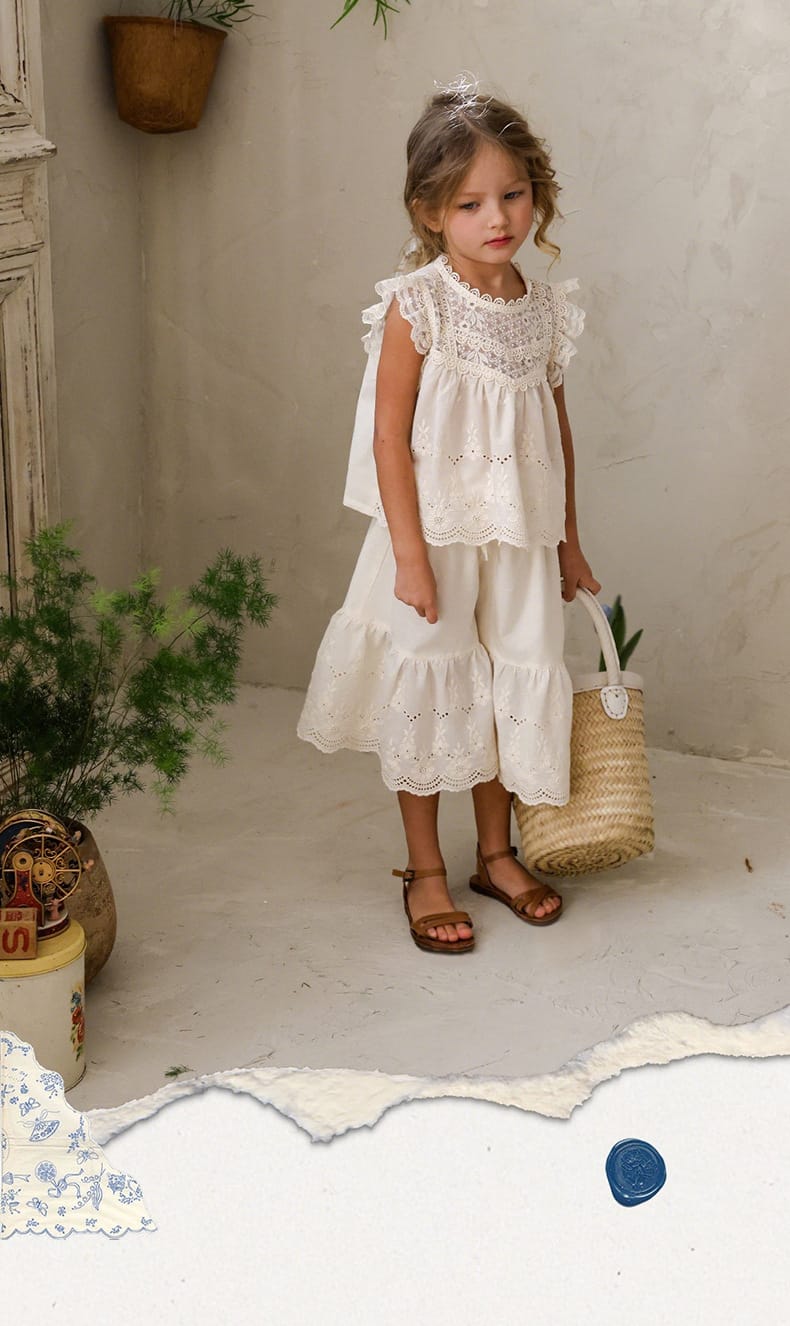 Lace Hem Wide-Leg Pants 刺繍レース ガウチョパンツ【mh0012990】 Strawberry Coral ロングパンツ・スウェットパンツ