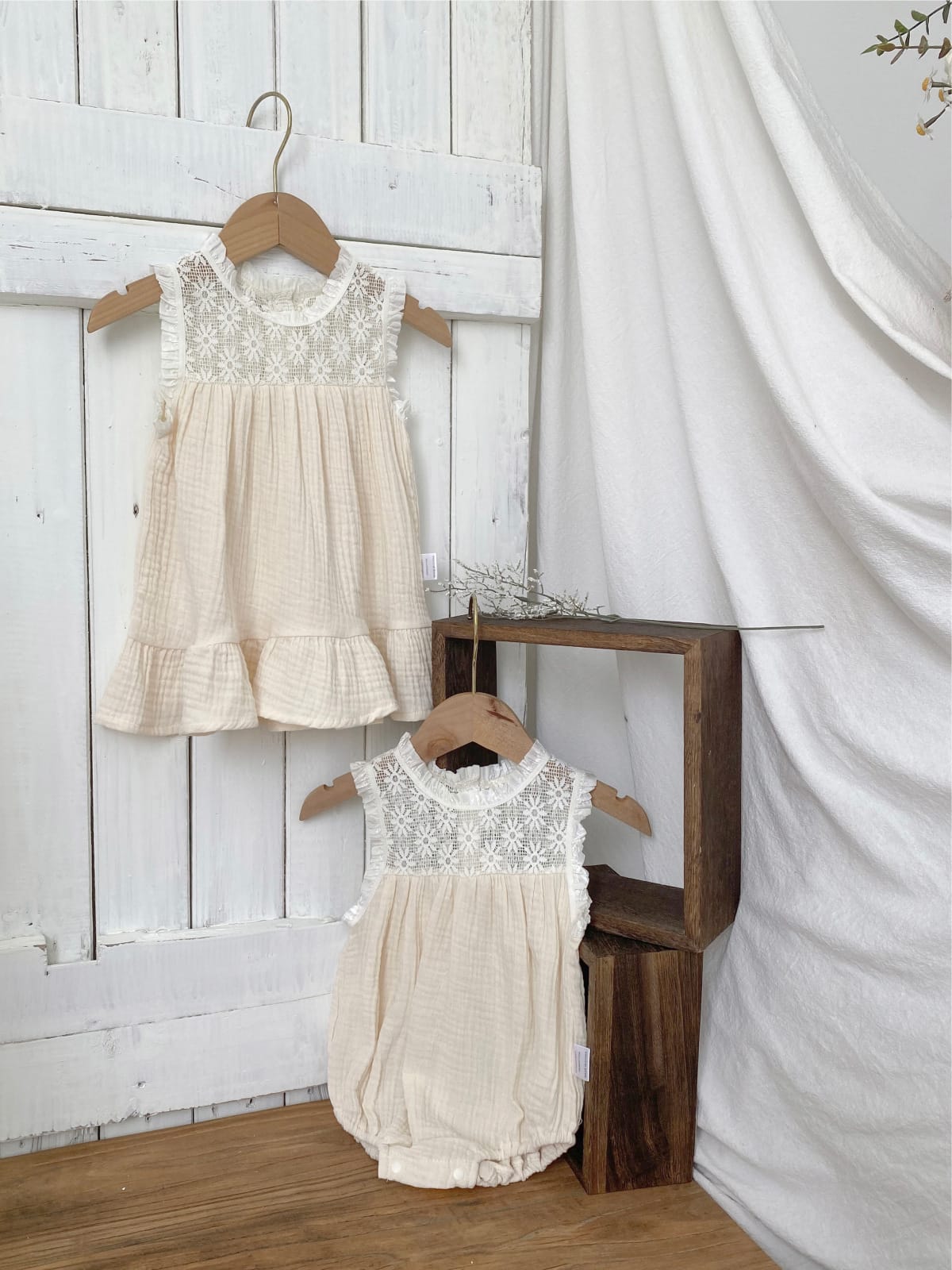 Lace Patchwork Gauze Dress シアーレース ノースリーブワンピース【mh0013108】 BBAMMA ノースリーブワンピース