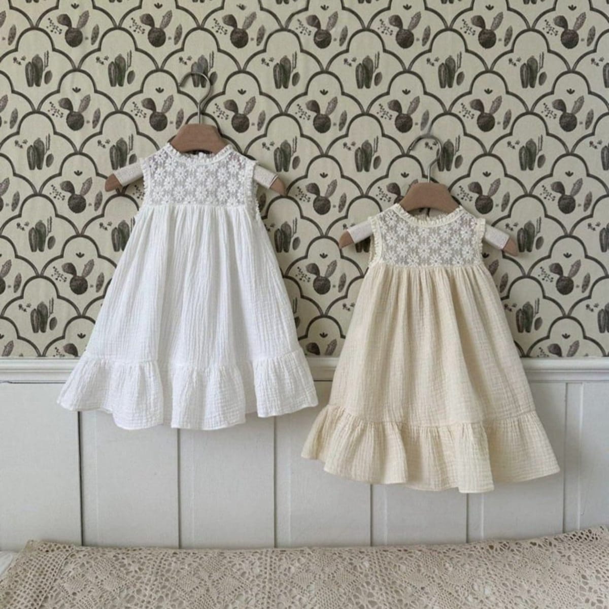 Lace Patchwork Gauze Dress シアーレース ノースリーブワンピース【mh0013108】 BBAMMA ノースリーブワンピース