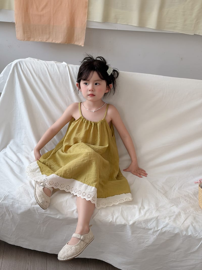 Lace Shoulder Strap Sundress レース キャミソールワンピース【mh0012752】 MaiTianJi ノースリーブワンピース