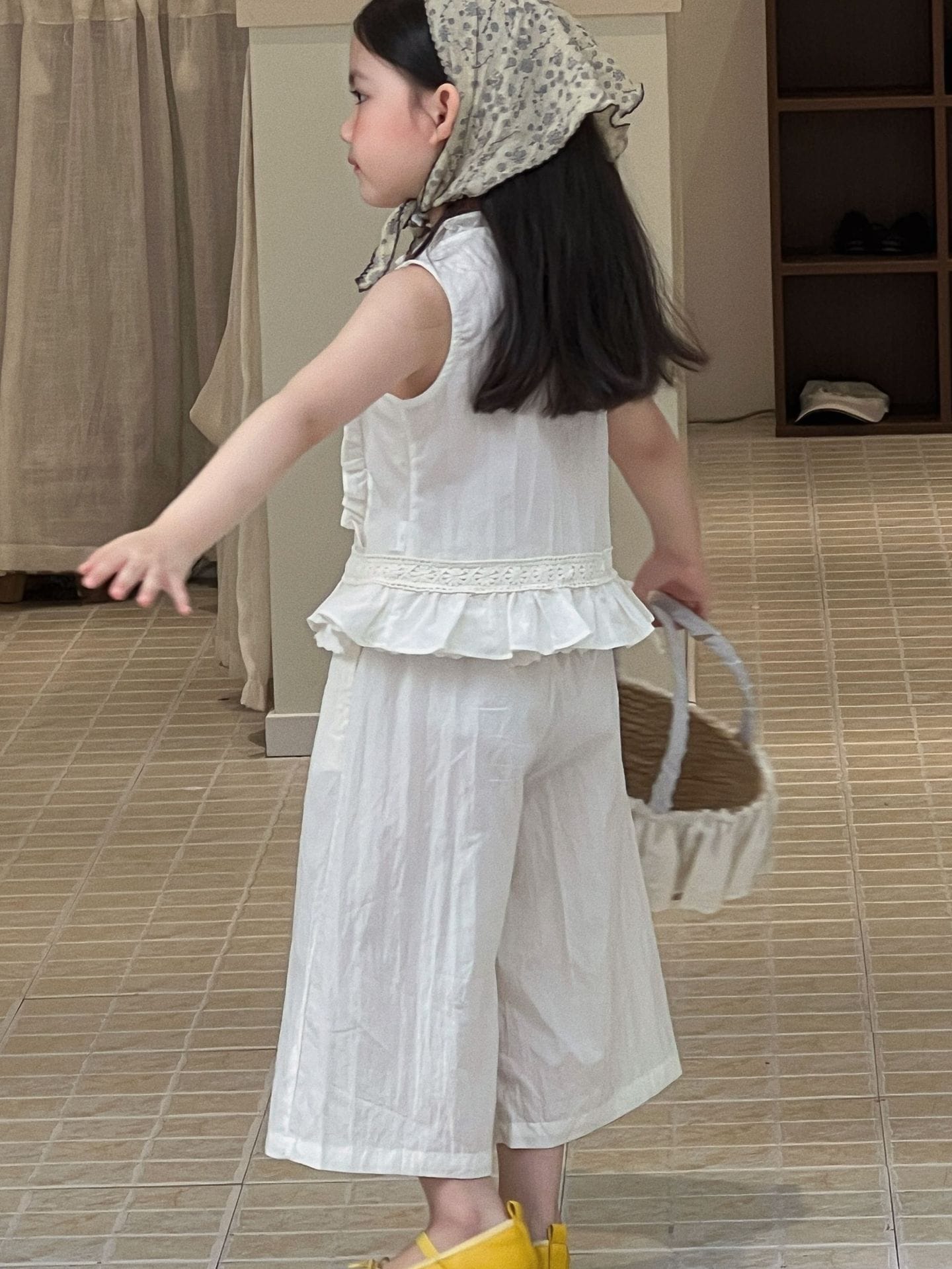 Lace Sleeveless Vest Cropped Lantern Pants Set ラッフル ノースリーブトップス ロングパンツ セット【mh0013302】 Mu Zika ノースリーブセットアップ