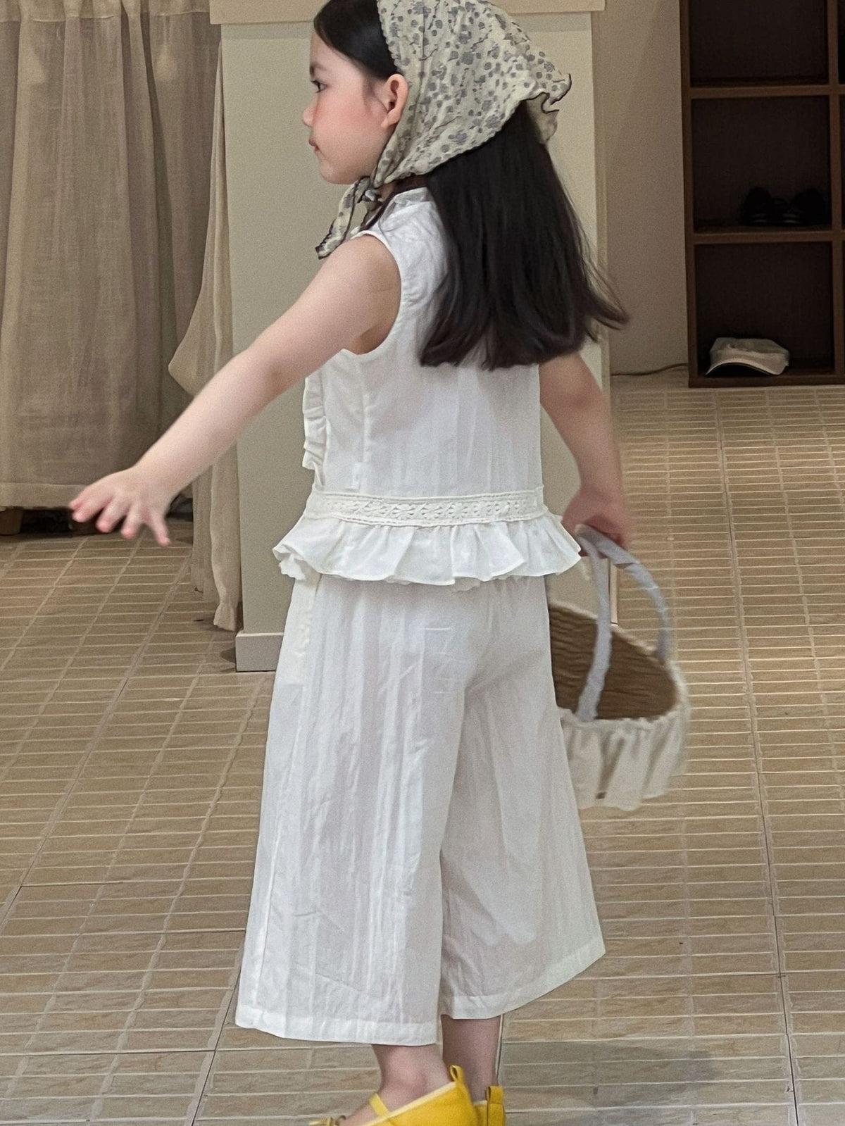 Lace Sleeveless Vest Cropped Lantern Pants Set ラッフル ノースリーブトップス ロングパンツ セット【mh0013302】 Mu Zika ノースリーブセットアップ