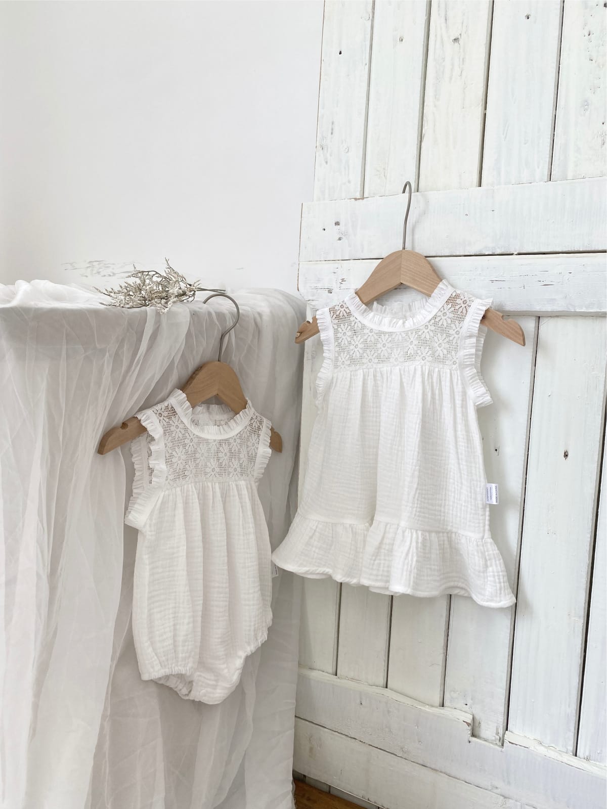 Lace Splicing Gauze Romper シアーレース ノースリーブロンパース【mh0013107】 BBAMMA ノースリーブロンパース