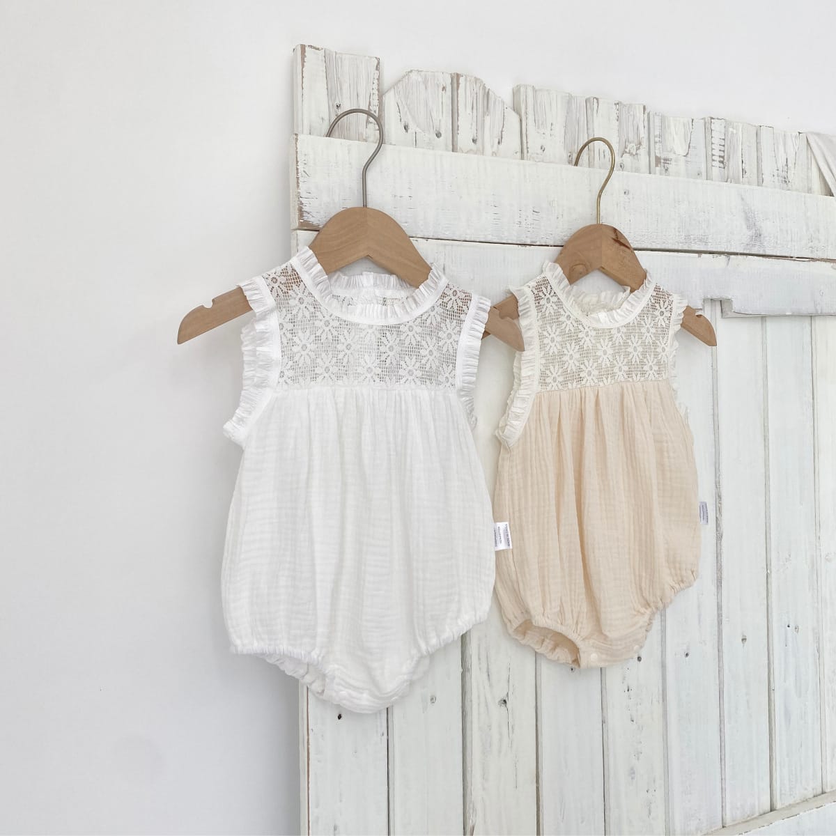 Lace Splicing Gauze Romper シアーレース ノースリーブロンパース【mh0013107】 BBAMMA ノースリーブロンパース