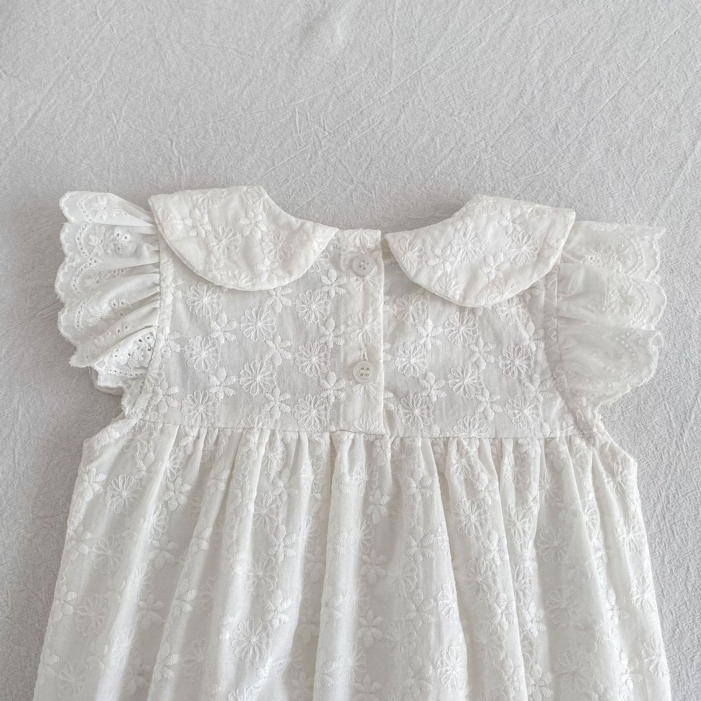 Lace Trim Doll Collar Romper Dress ラッフル ロンパース ミモレ丈ワンピース【mh0013160】 Aeg babyi ノースリーブロンパース