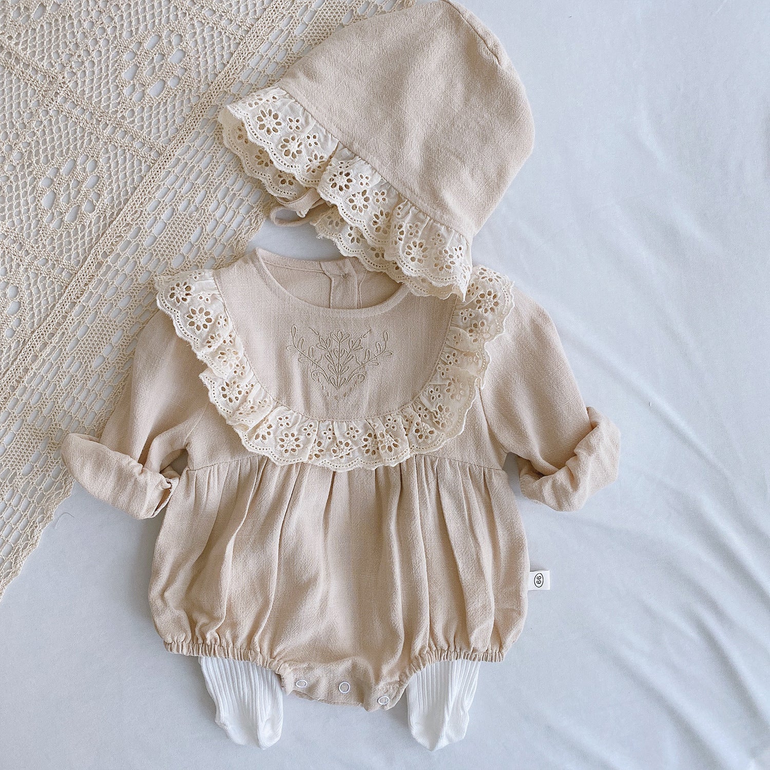 Lace Trimmed Long-Sleeve Romper レース 長袖ロンパース【mh0012333】 mamahalo shop