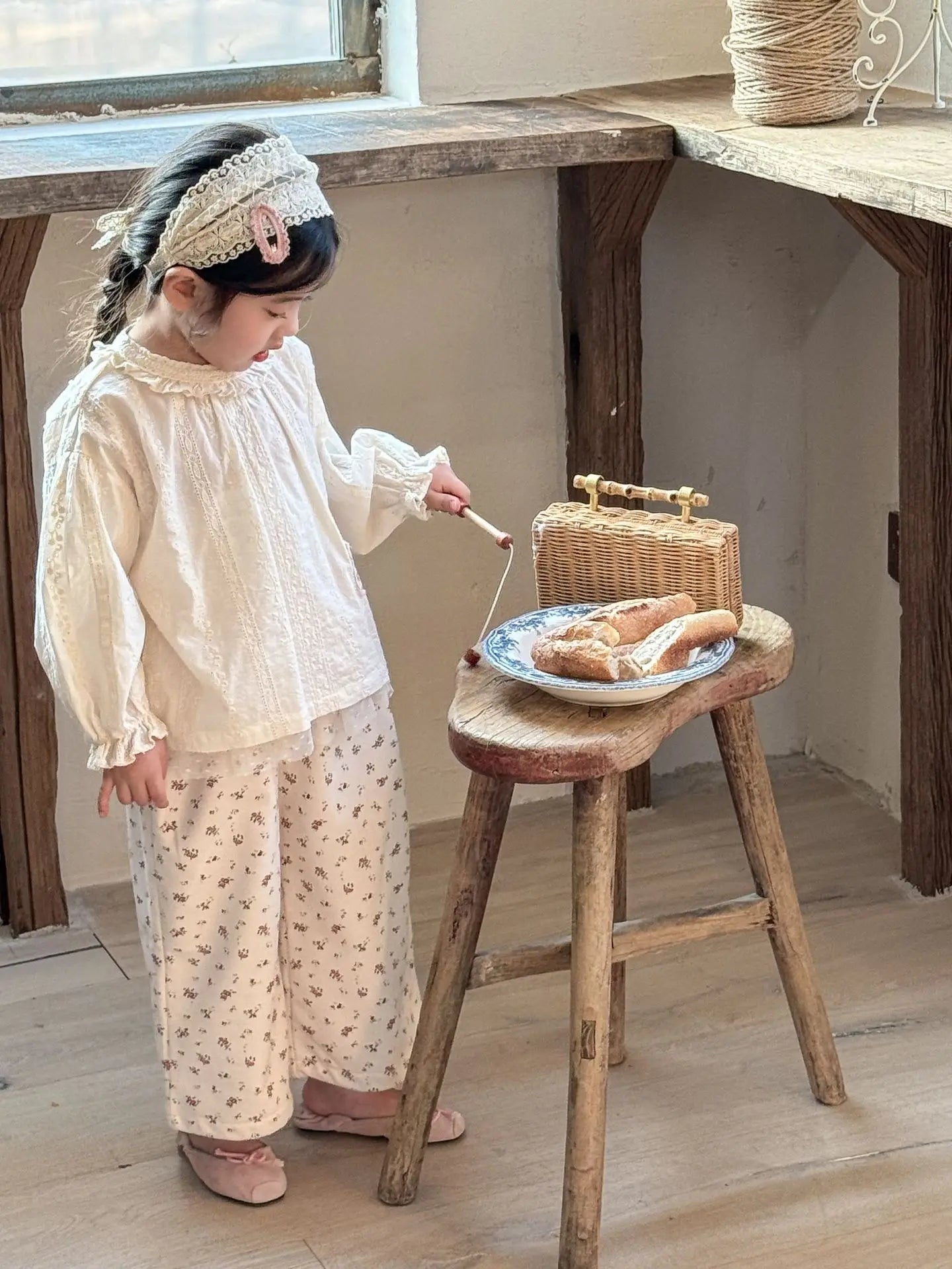 ロングパンツ・スウェットパンツ キッズパンツ チュチュチュールスカートパッチワークフラワープリントワイドルーズストレートパンツ【mh0008939】