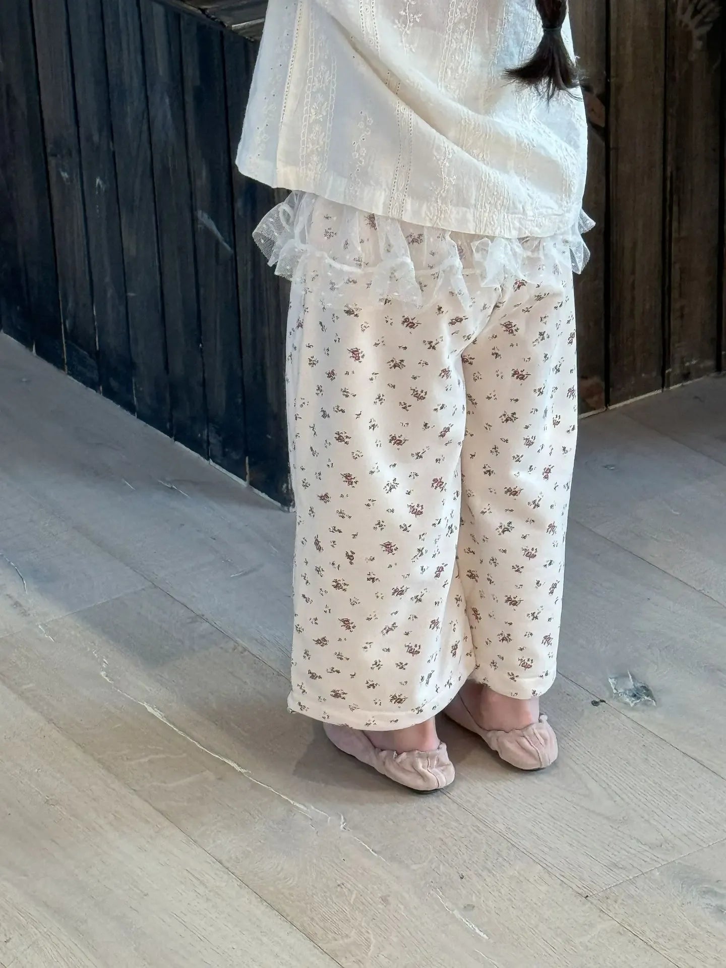 ロングパンツ・スウェットパンツ キッズパンツ チュチュチュールスカートパッチワークフラワープリントワイドルーズストレートパンツ【mh0008939】