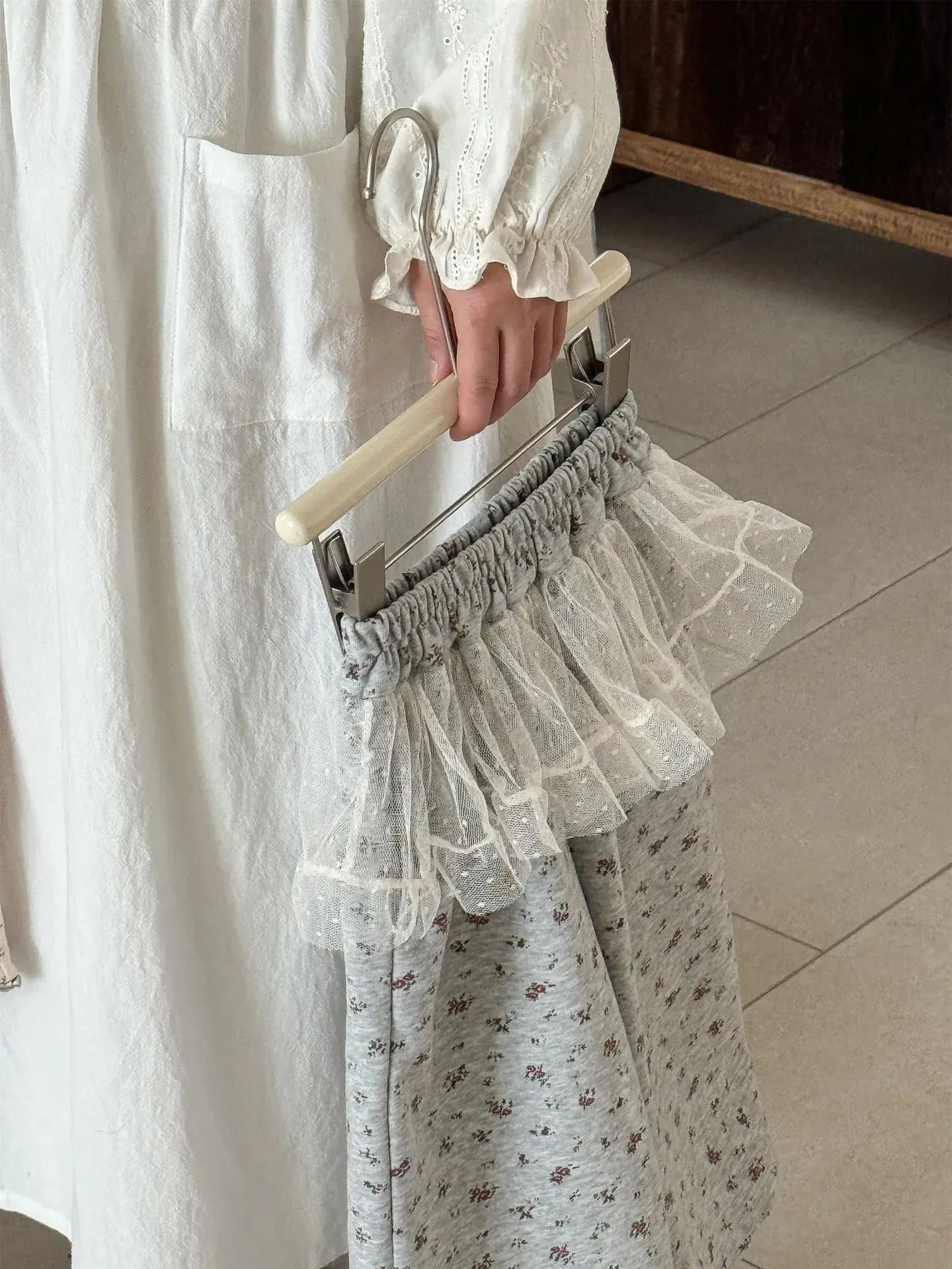 ロングパンツ・スウェットパンツ キッズパンツ チュチュチュールスカートパッチワークフラワープリントワイドルーズストレートパンツ【mh0008939】