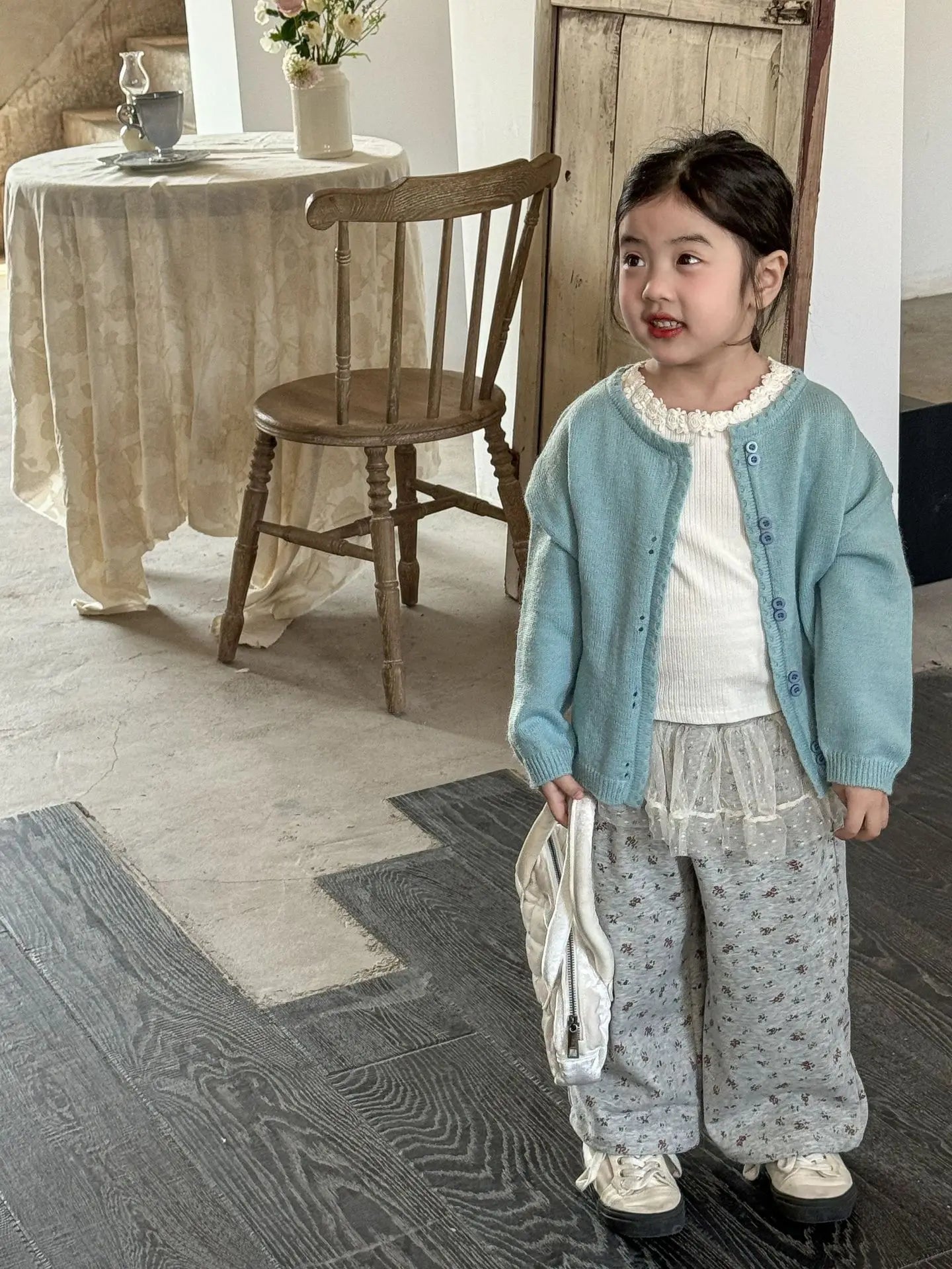 ロングパンツ・スウェットパンツ キッズパンツ チュチュチュールスカートパッチワークフラワープリントワイドルーズストレートパンツ【mh0008939】