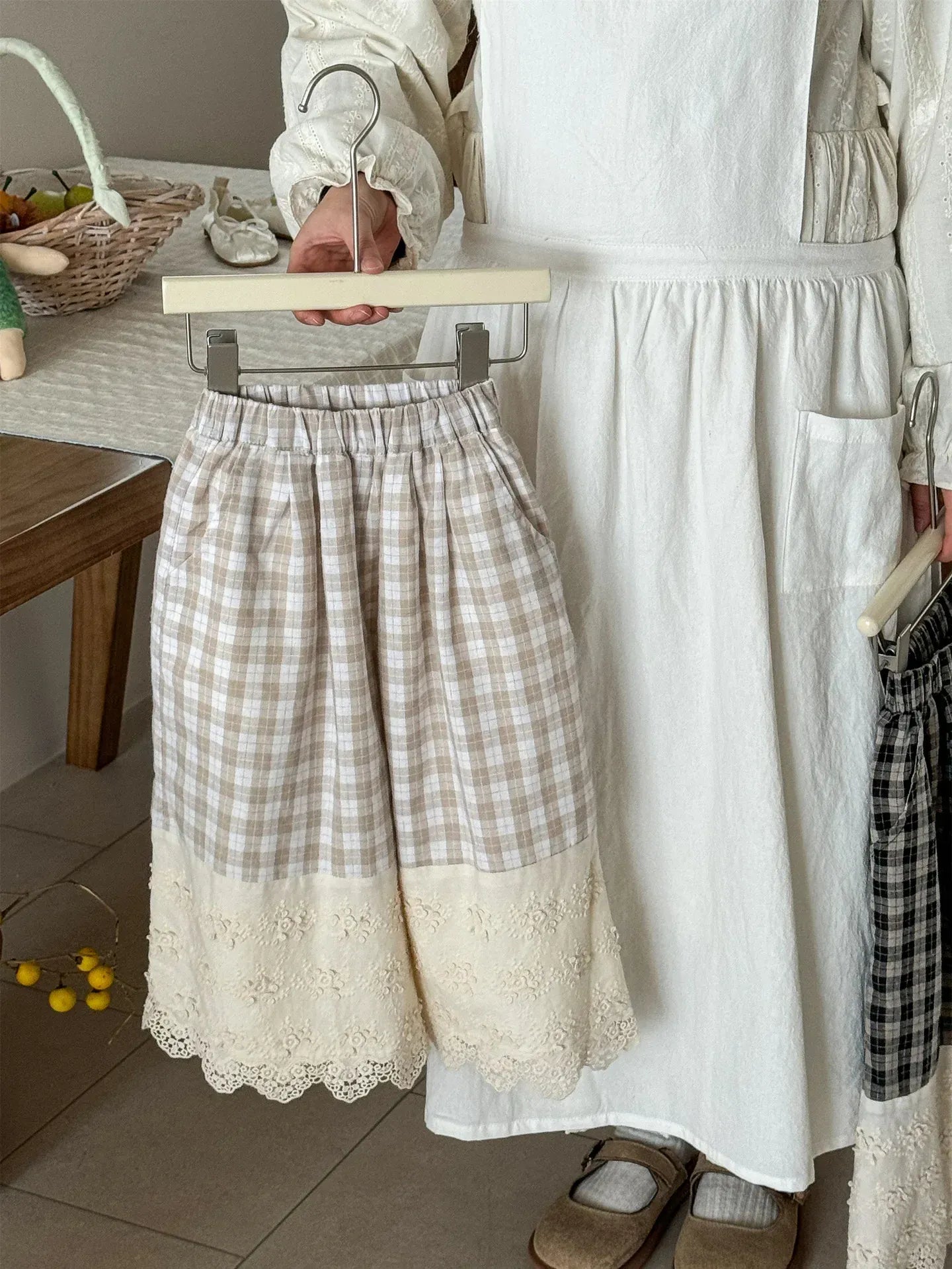 ロングパンツ・スウェットパンツ キッズパンツ レースドッキングチェックワイドルーズガウチョパンツ【mh0008941】