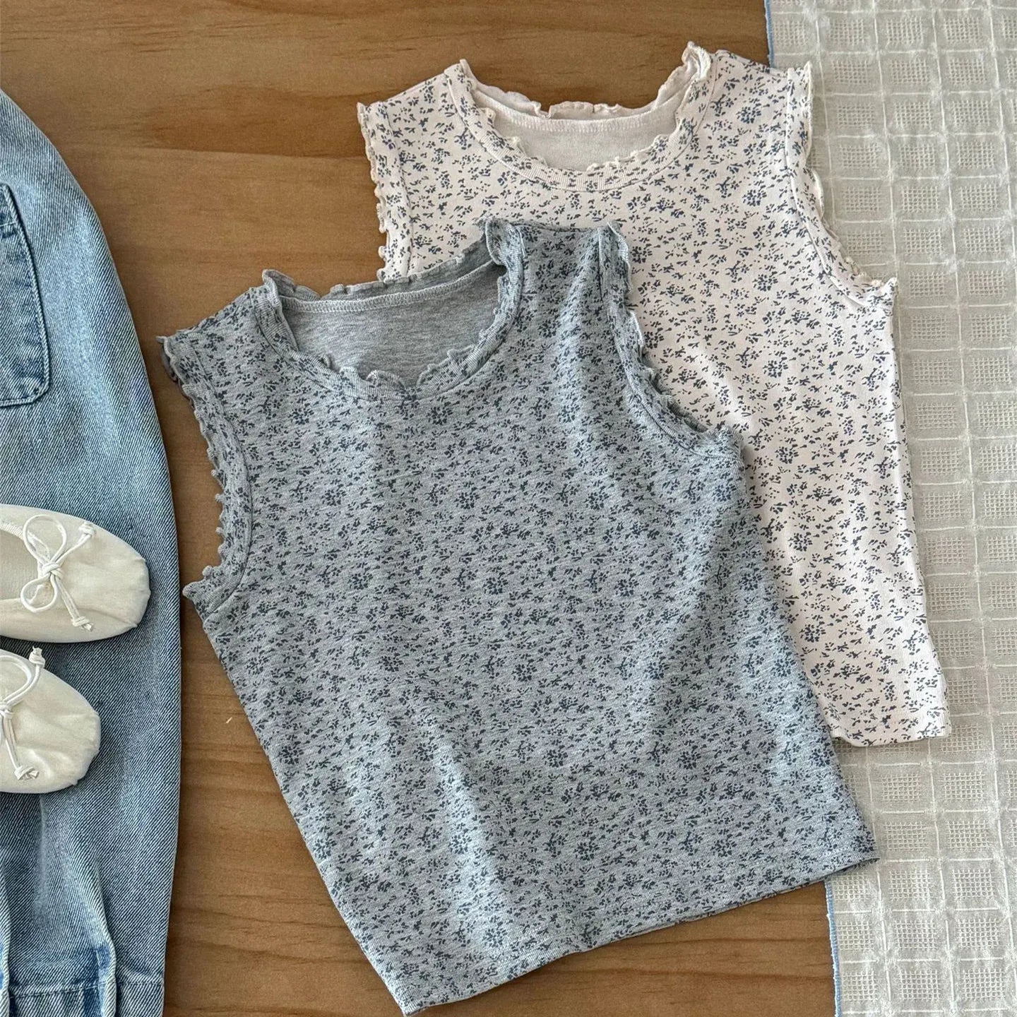 タンクトップ・キャミソール・ノースリーブトップス キッズトップス フラワープリントフリル縁取りノースリーブタンクトップ【mh0008943】