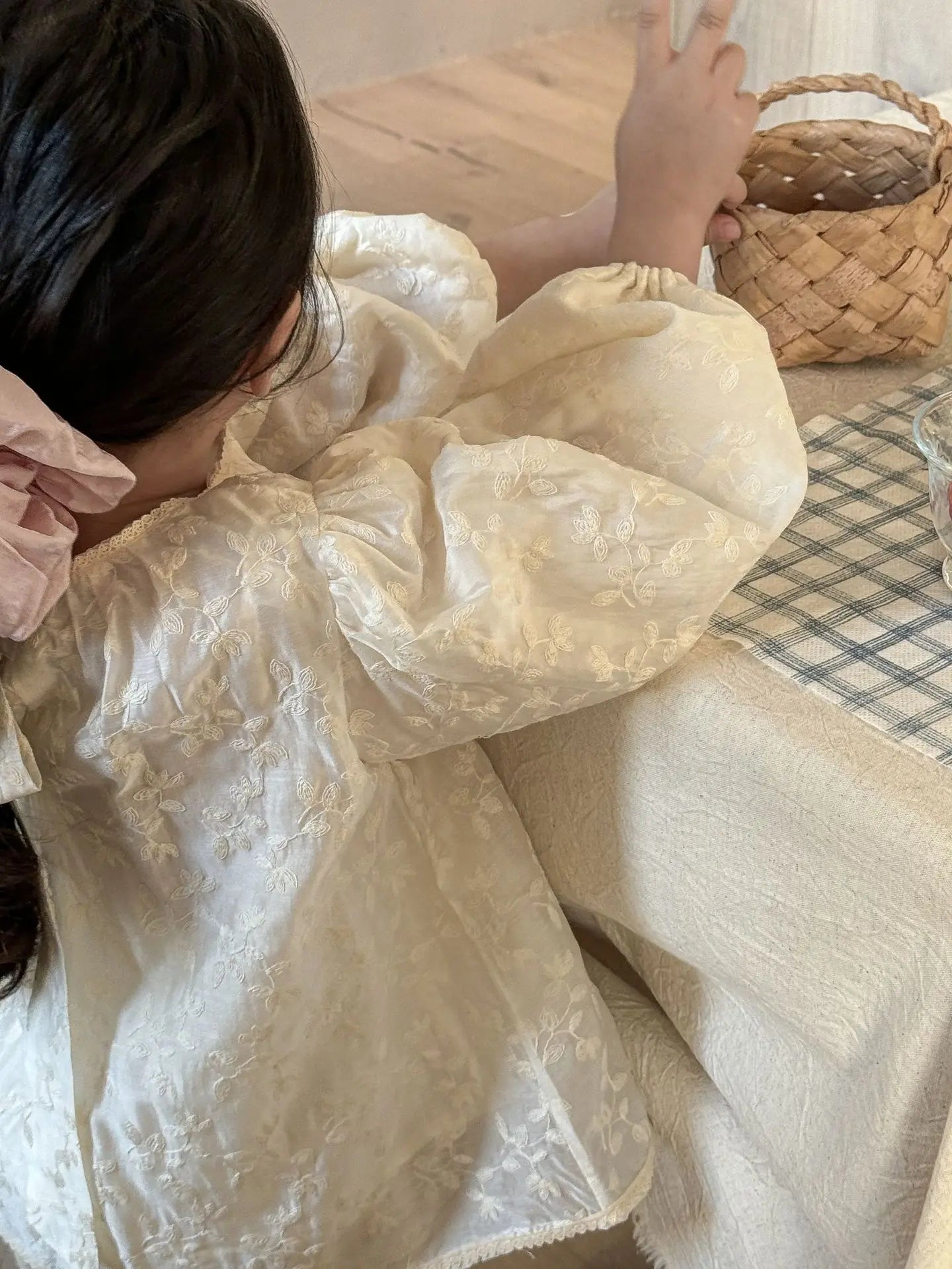 長袖シャツ・ブラウス キッズトップス フラワー刺繍長袖パフスリーブブラウス【mh0008946】