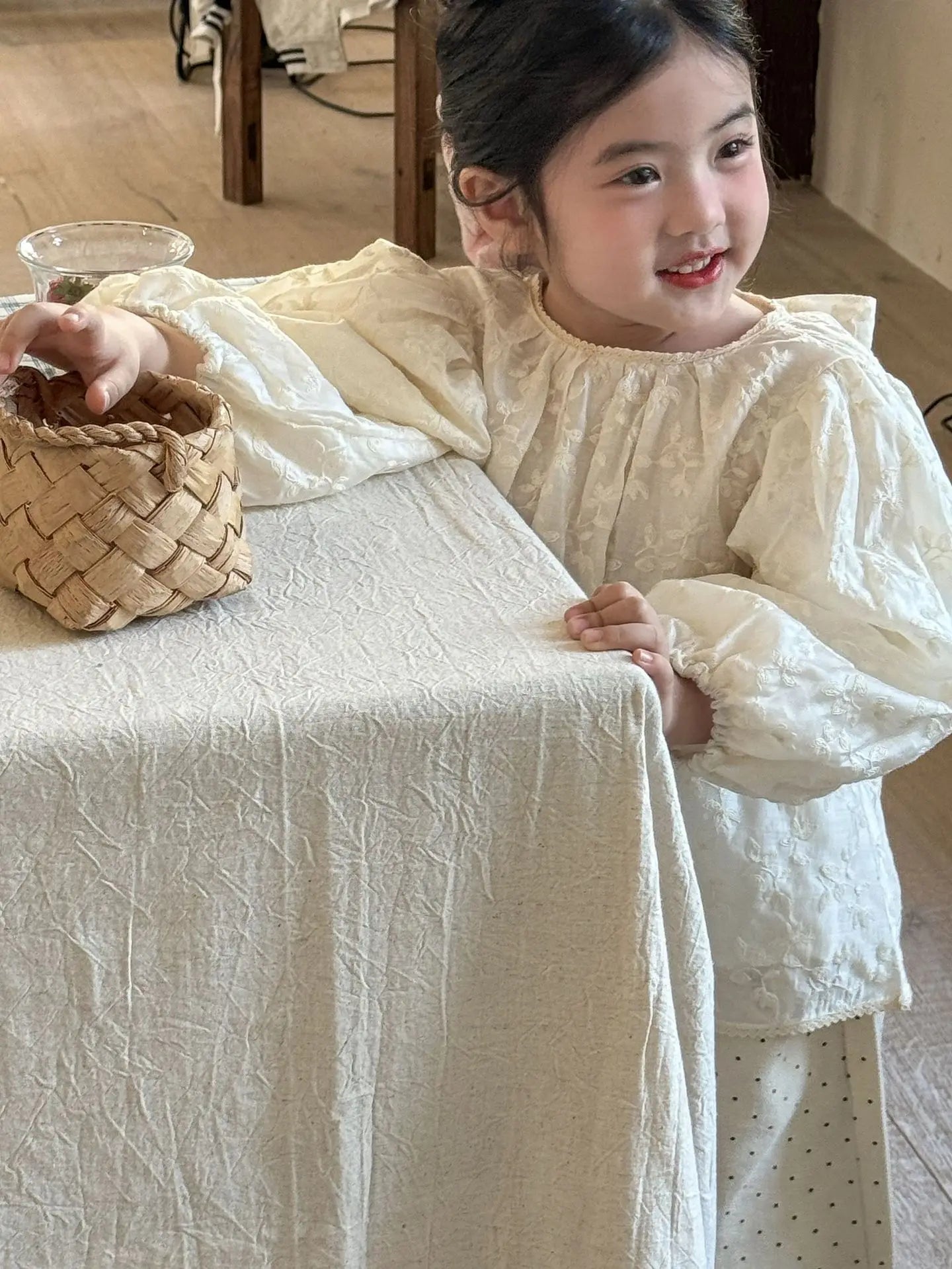 長袖シャツ・ブラウス キッズトップス フラワー刺繍長袖パフスリーブブラウス【mh0008946】