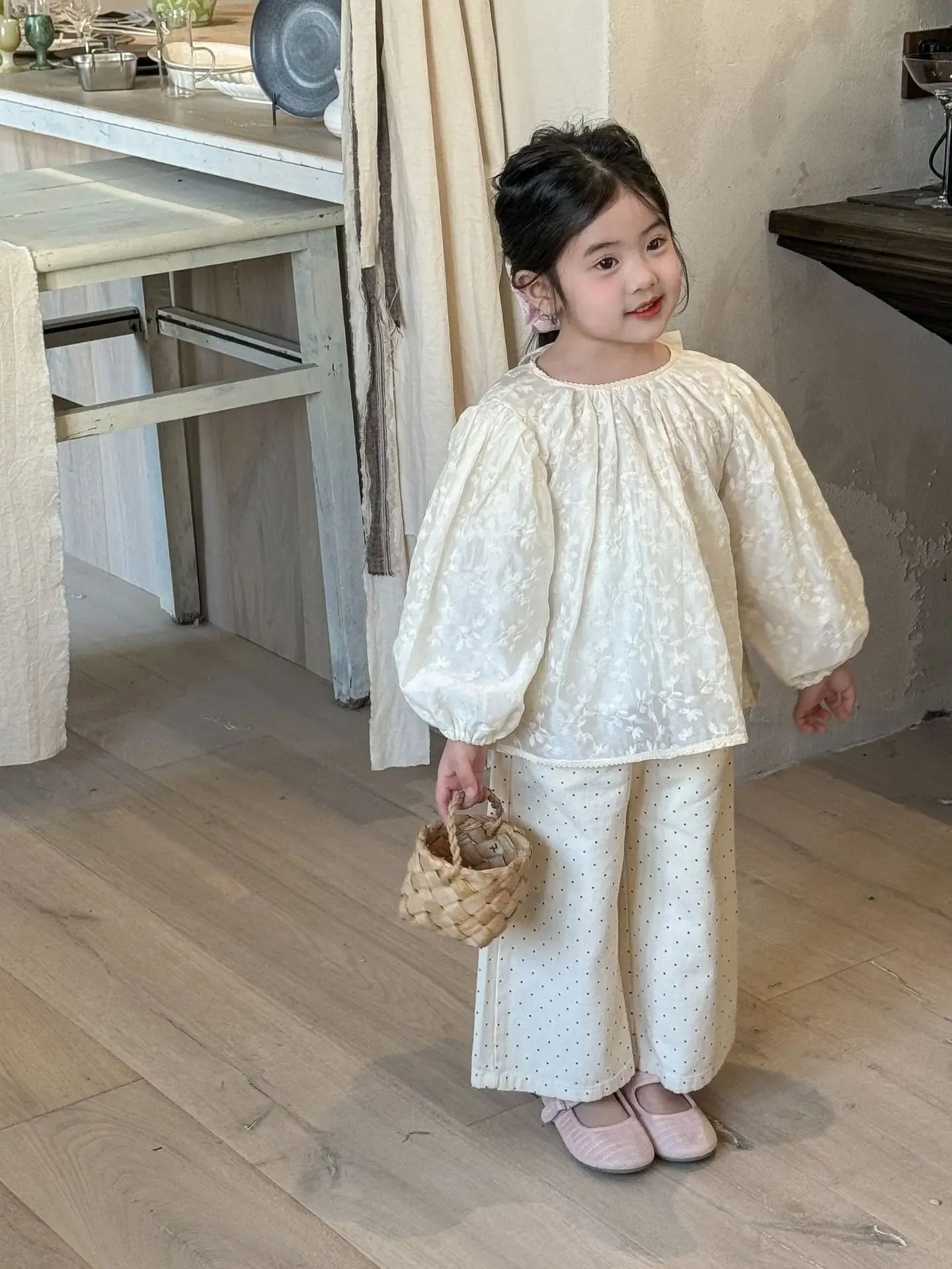 長袖シャツ・ブラウス キッズトップス フラワー刺繍長袖パフスリーブブラウス【mh0008946】