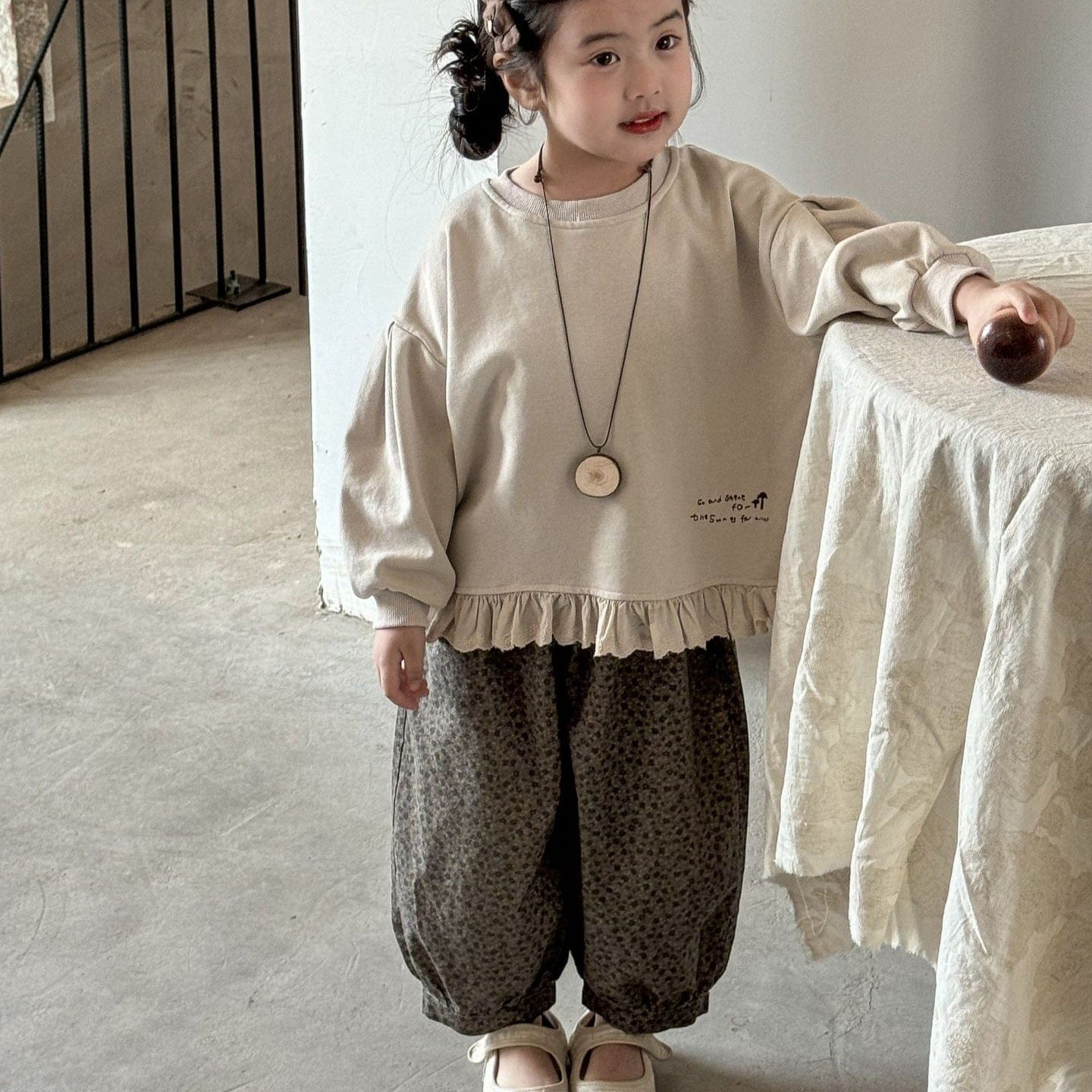 ロングパンツ・スウェットパンツ フラワープリントイージーバルーンパンツ【mh0009224】