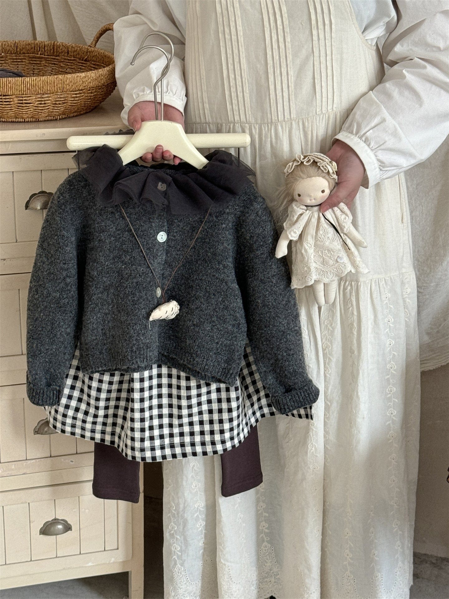 カーディガン・パーカー チュールフリル襟ニットカーディガン キッズセーター【mh0010993】