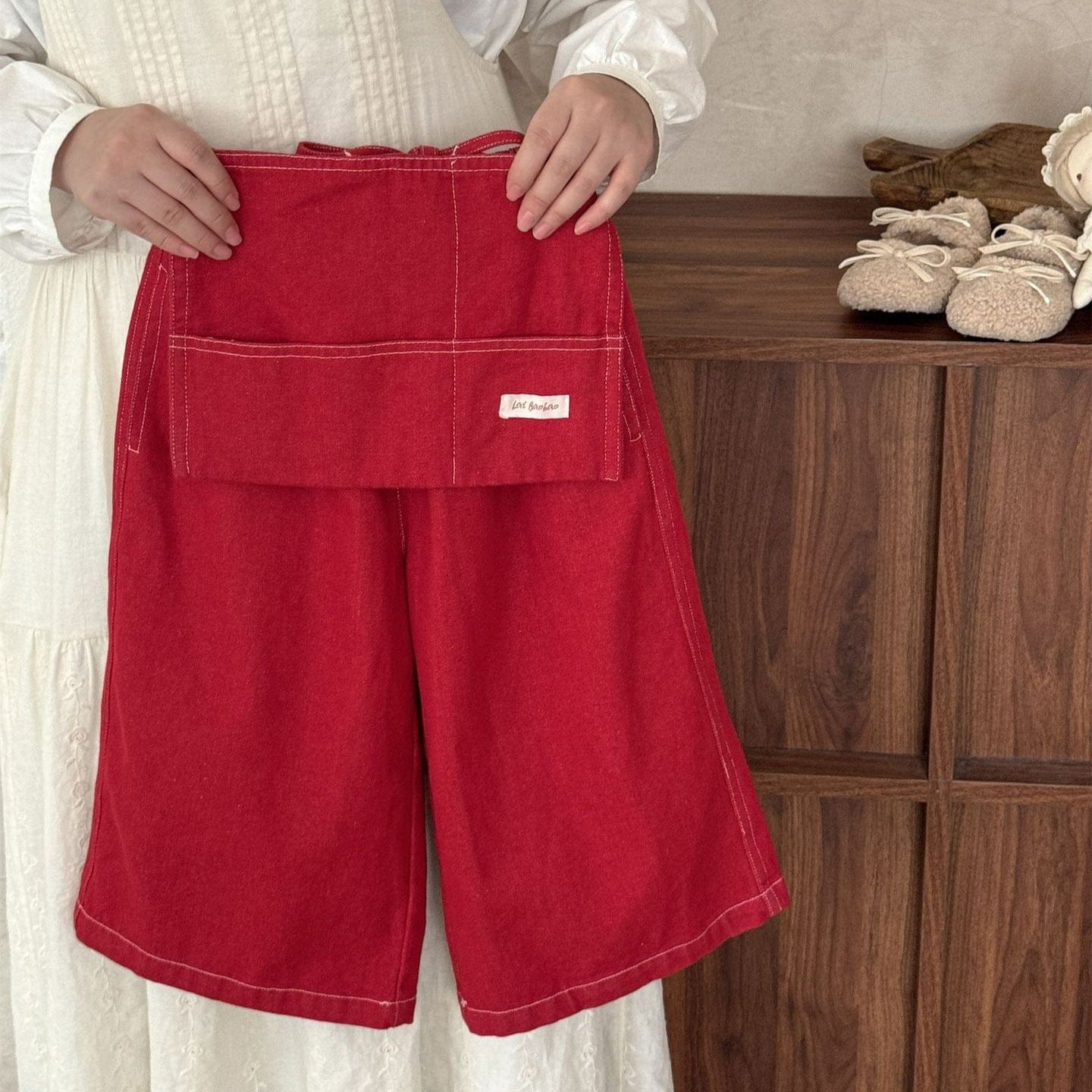 ロングパンツ・スウェットパンツ Red / 90cm カフェエプロン+デニムワイドパンツ ペプラム風【mh0010989】