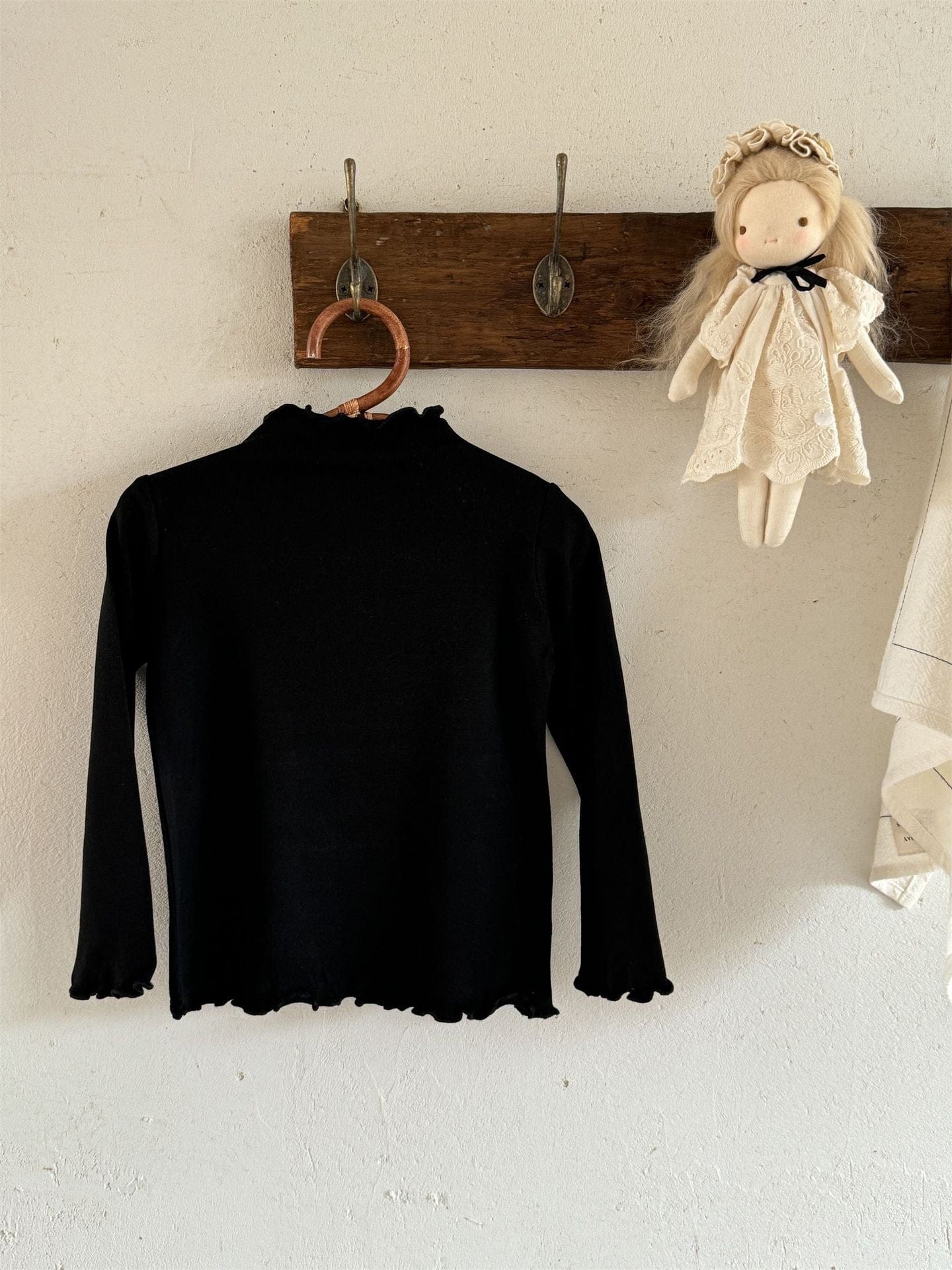 長袖Tシャツ Black / 90cm メロウフリルシンプル長袖Tシャツカットソー【mh0010529】