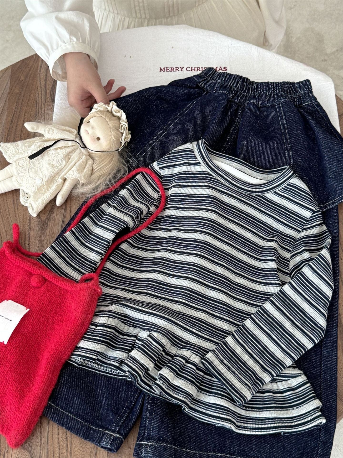 長袖Tシャツ ボーダー柄フリルヘムニットトップス キッズ長袖カットソー【mh0010996】