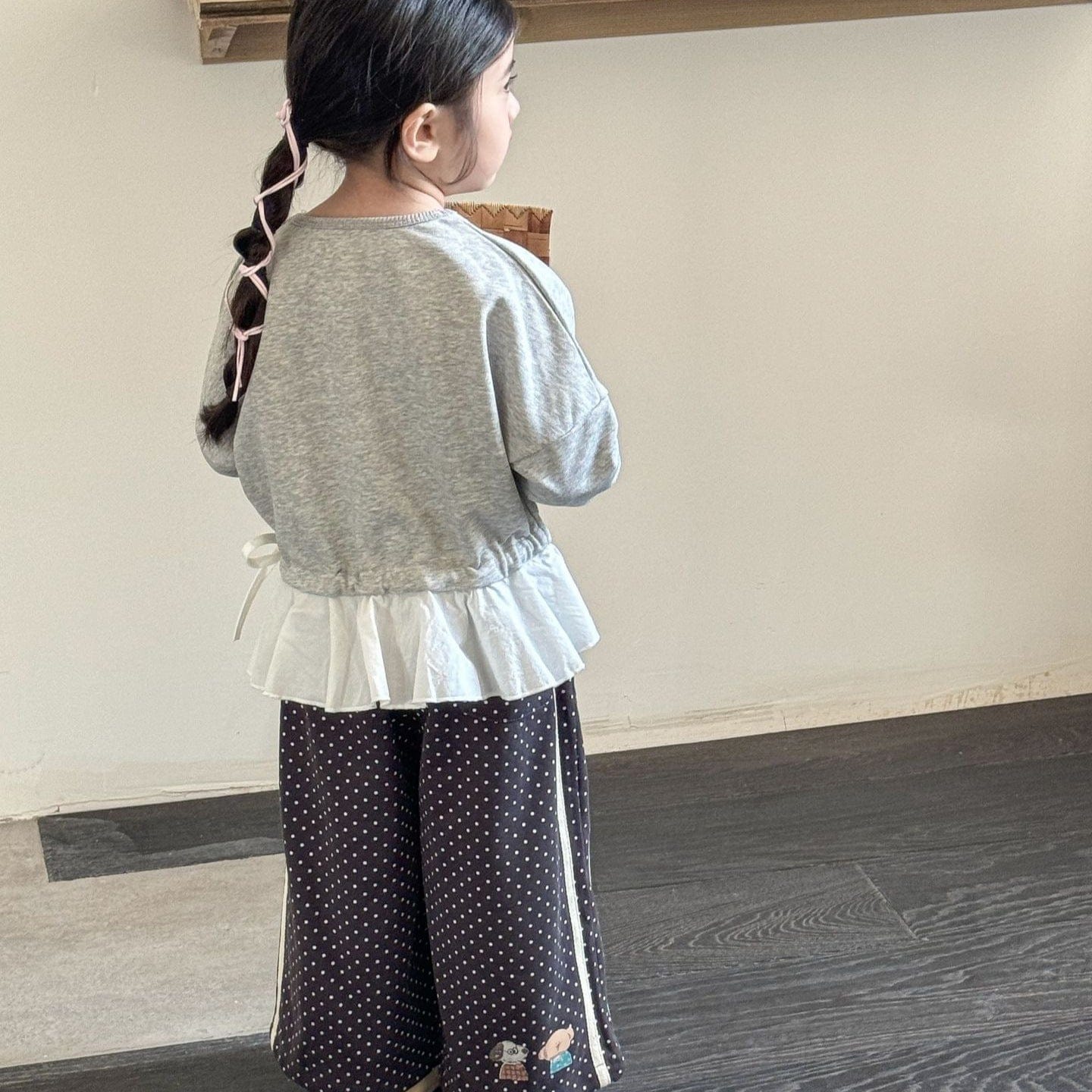 長袖Tシャツ 刺繍ワンポイントレース裾長袖スウェットTシャツ【mh0009223】