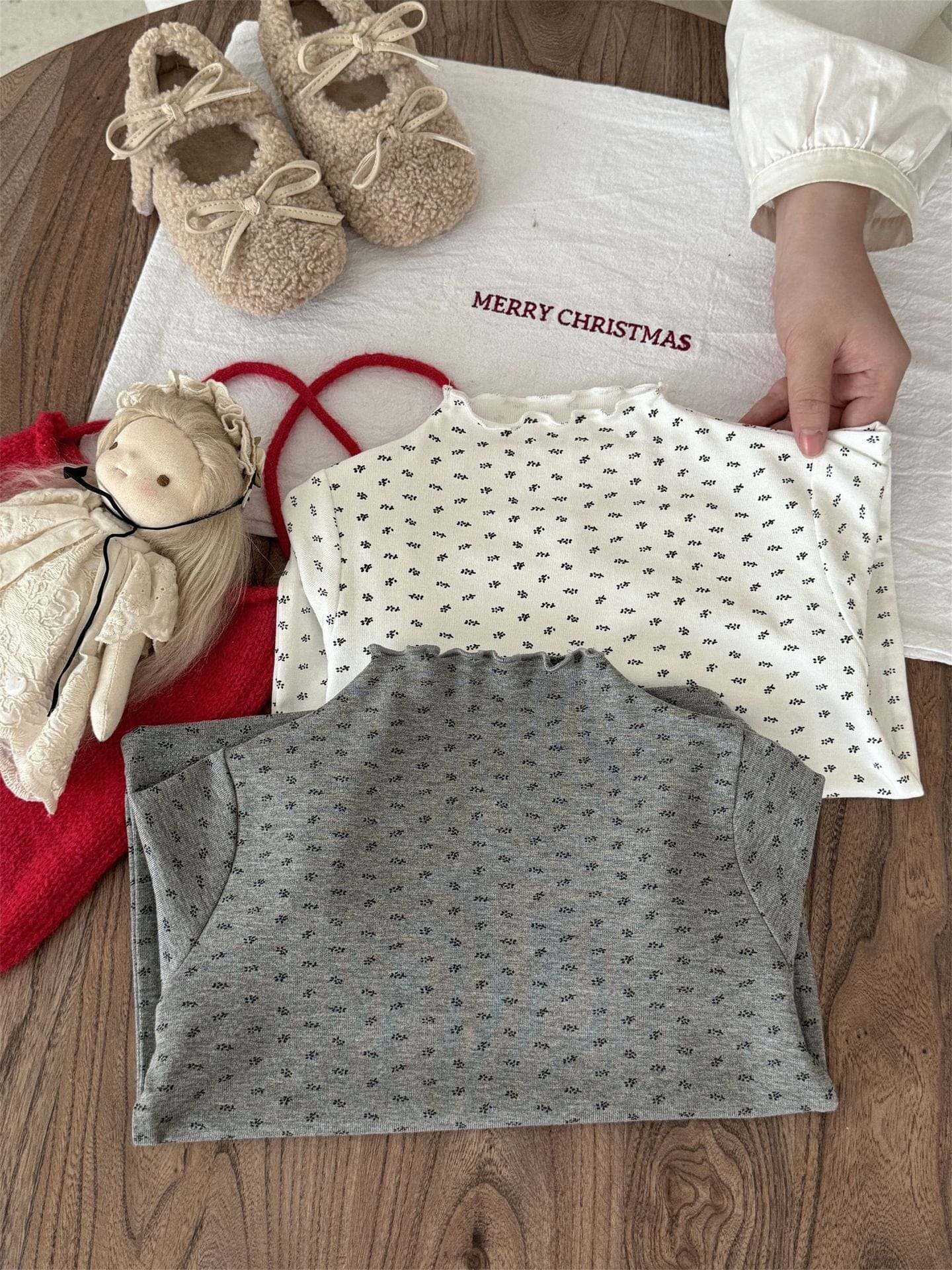 長袖Tシャツ メロウフリル襟小花柄長袖Tシャツ キッズカットソー【mh0011000】