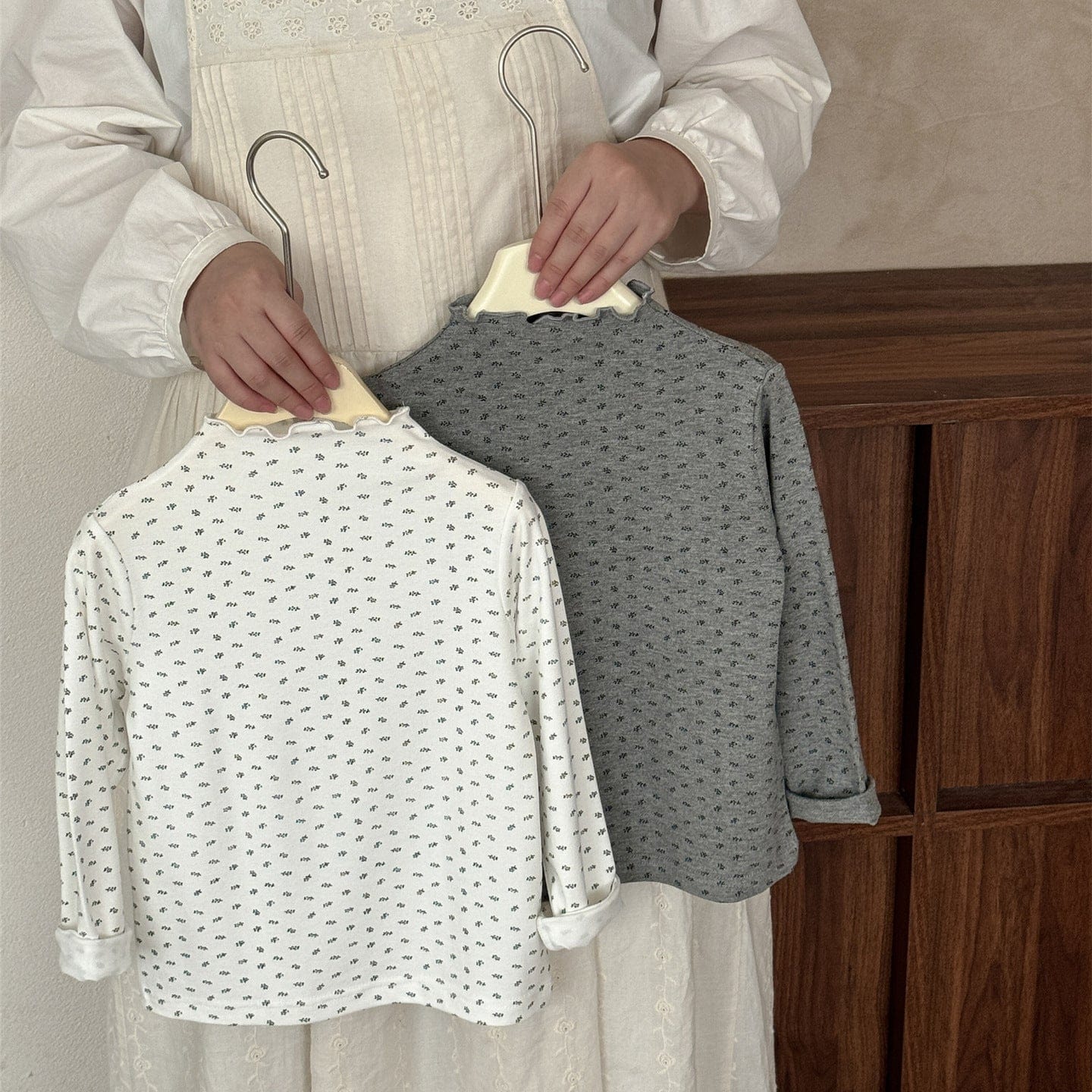 長袖Tシャツ メロウフリル襟小花柄長袖Tシャツ キッズカットソー【mh0011000】