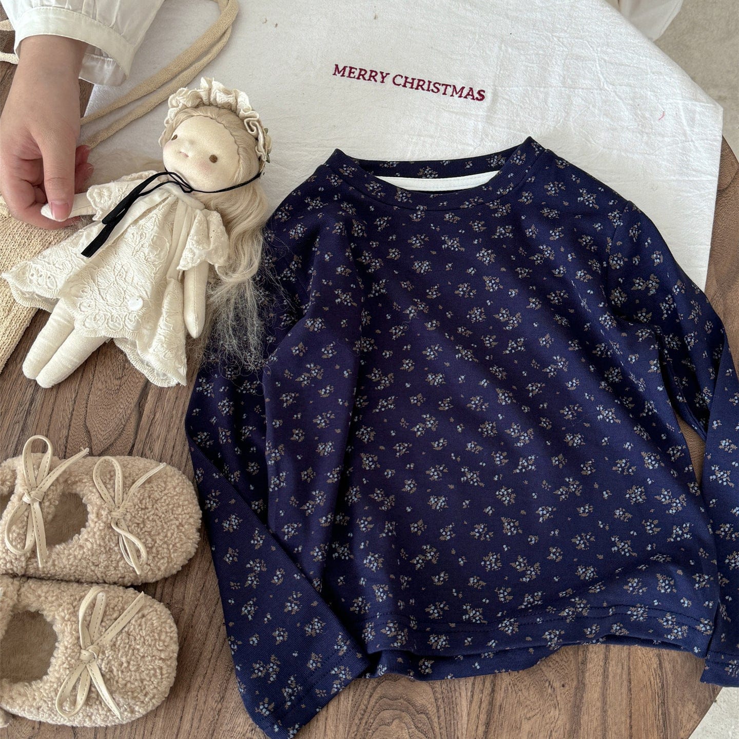 長袖Tシャツ フラワープリント総柄長袖Tシャツ キッズカットソー【mh0011001】