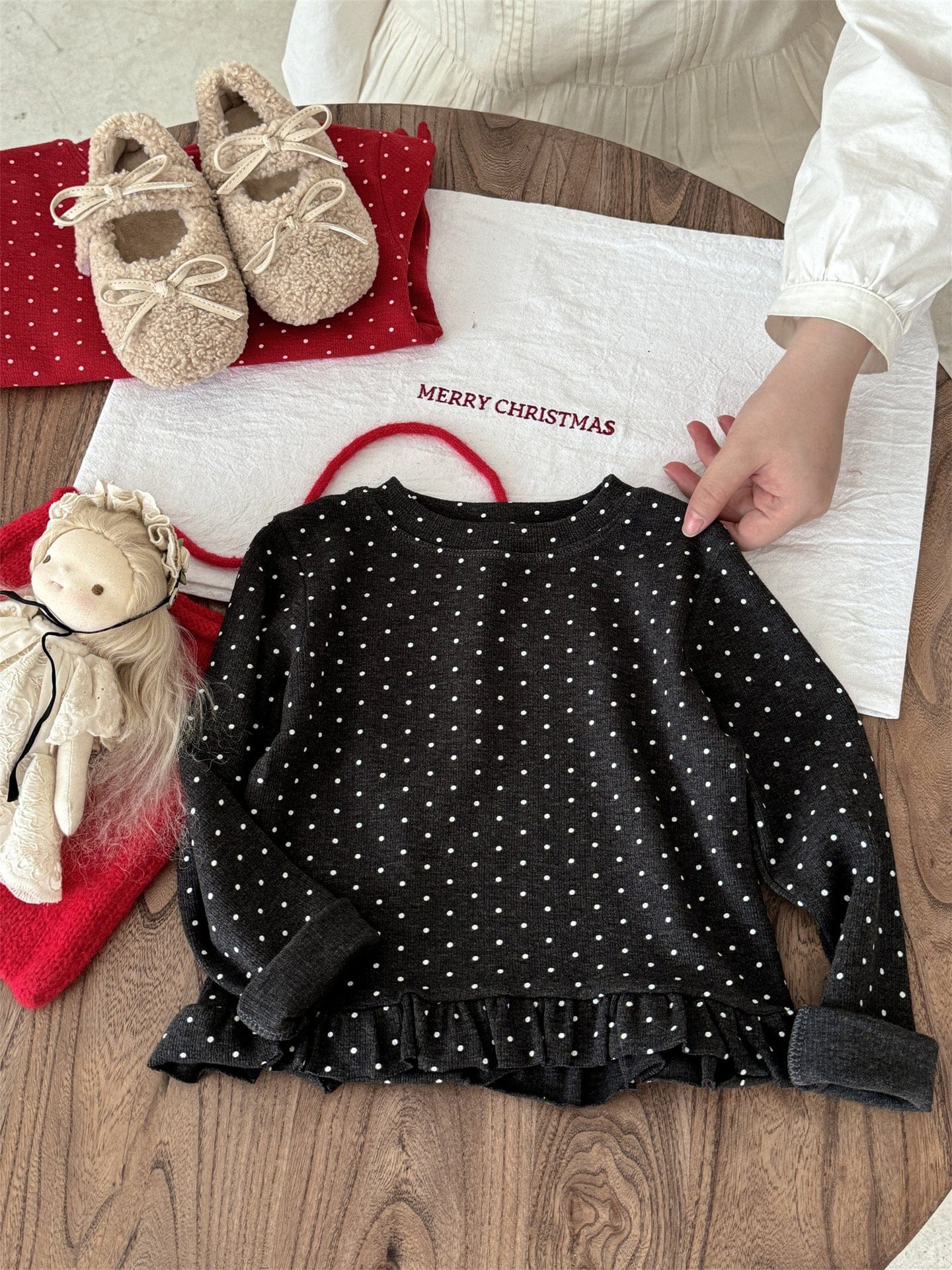 長袖Tシャツ ドット柄フリルヘム長袖Tシャツ キッズカットソー【mh0011004】