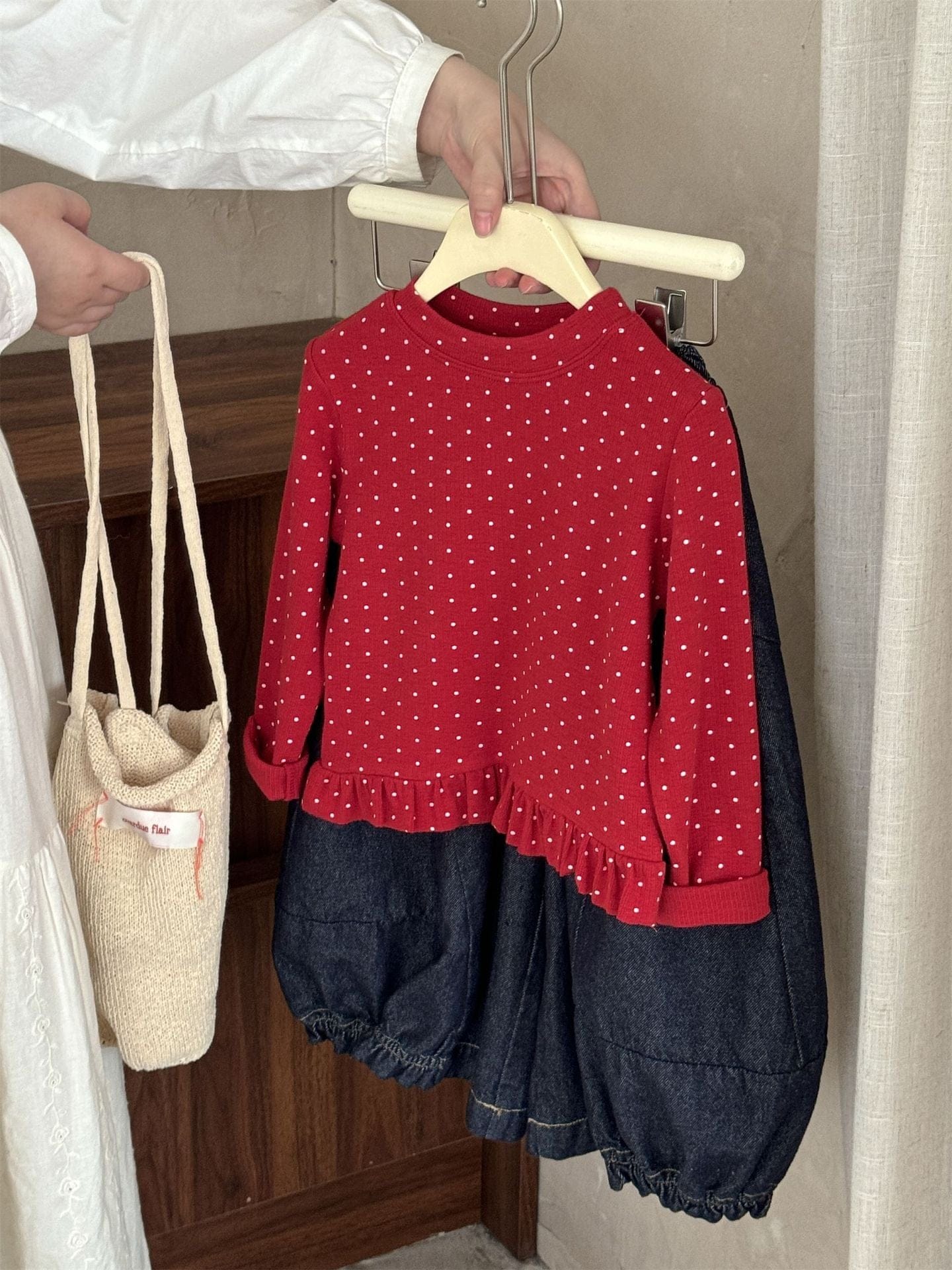 長袖Tシャツ ドット柄フリルヘム長袖Tシャツ キッズカットソー【mh0011004】