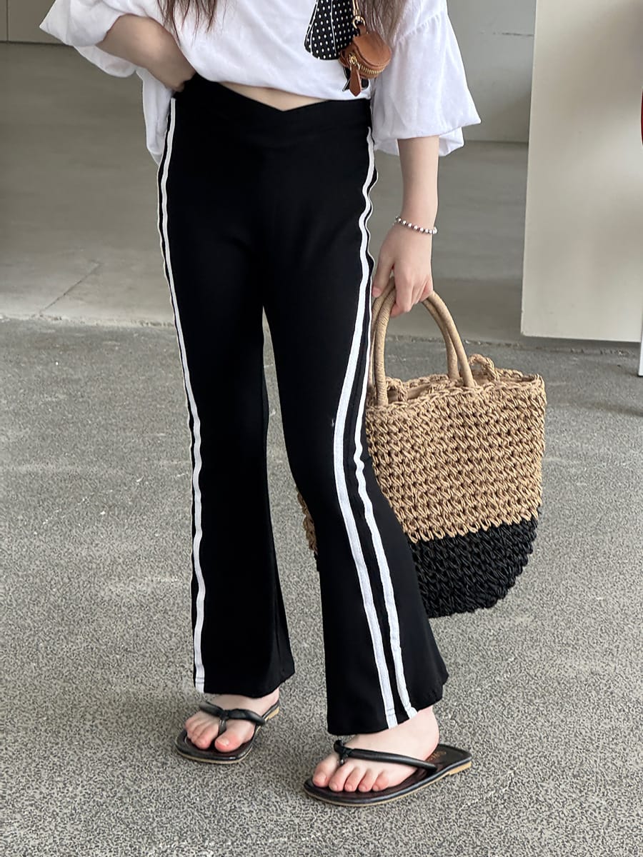 Leopard Flare Leggings フレア ロングパンツ【mh0013079】 Black / 100cm mamahalo kids ロングパンツ・スウェットパンツ