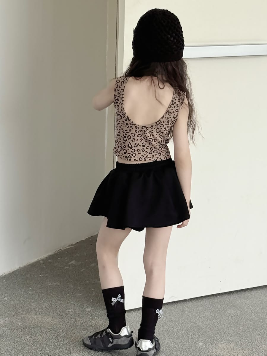 Leopard Print Ribbed Tank Top レオパード ノースリーブTシャツ【mh0013077】 mamahalo kids タンクトップ・キャミソール・ノースリーブトップス