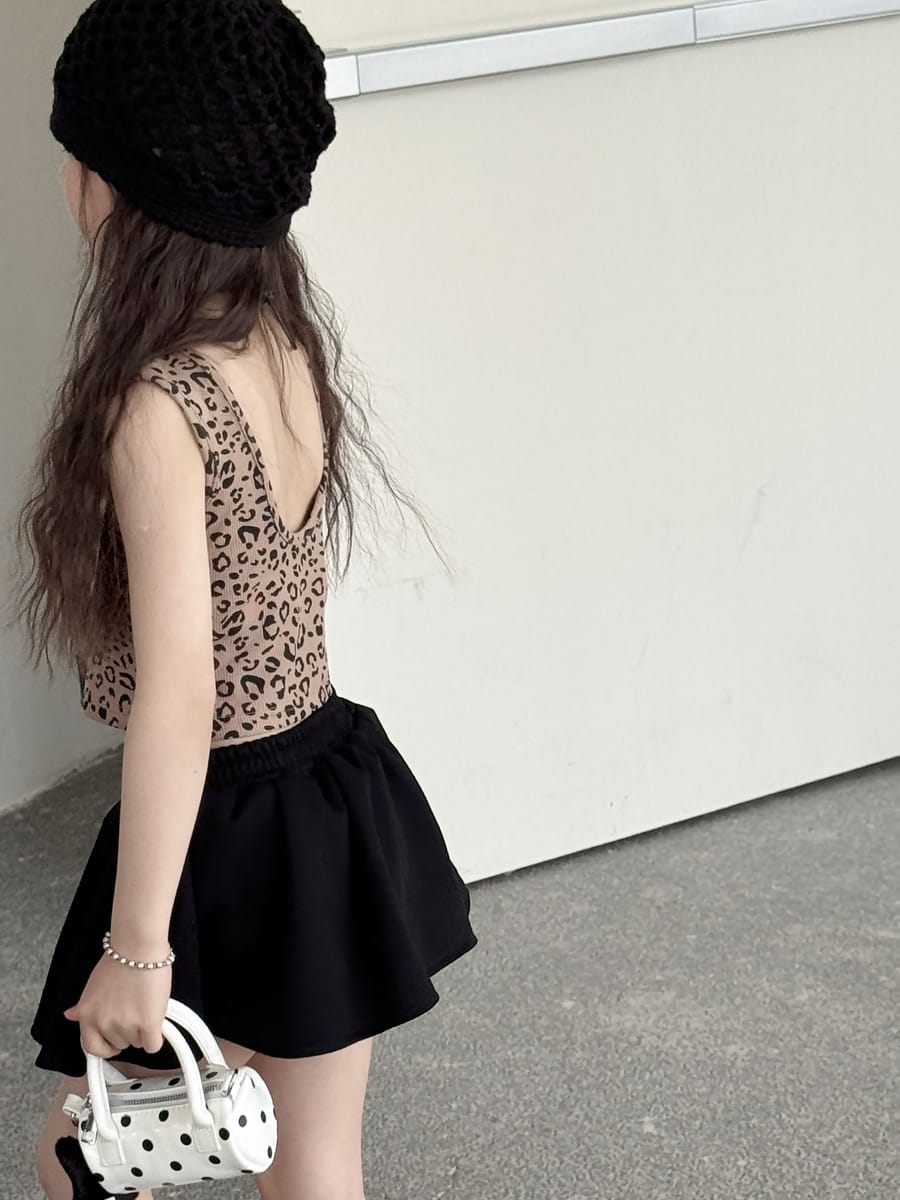 Leopard Print Ribbed Tank Top レオパード ノースリーブTシャツ【mh0013077】 mamahalo kids タンクトップ・キャミソール・ノースリーブトップス