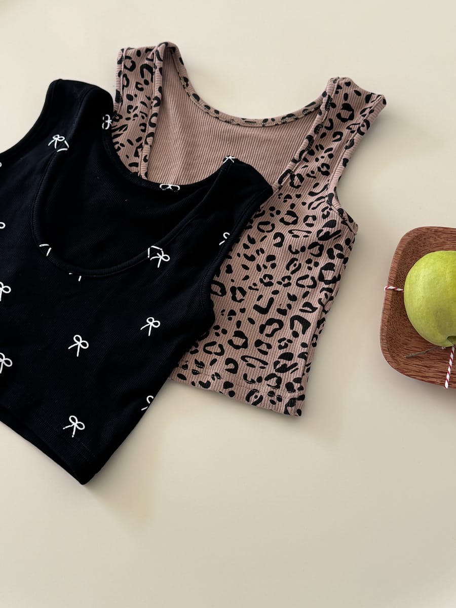 Leopard Print Ribbed Tank Top レオパード ノースリーブTシャツ【mh0013077】 mamahalo kids タンクトップ・キャミソール・ノースリーブトップス