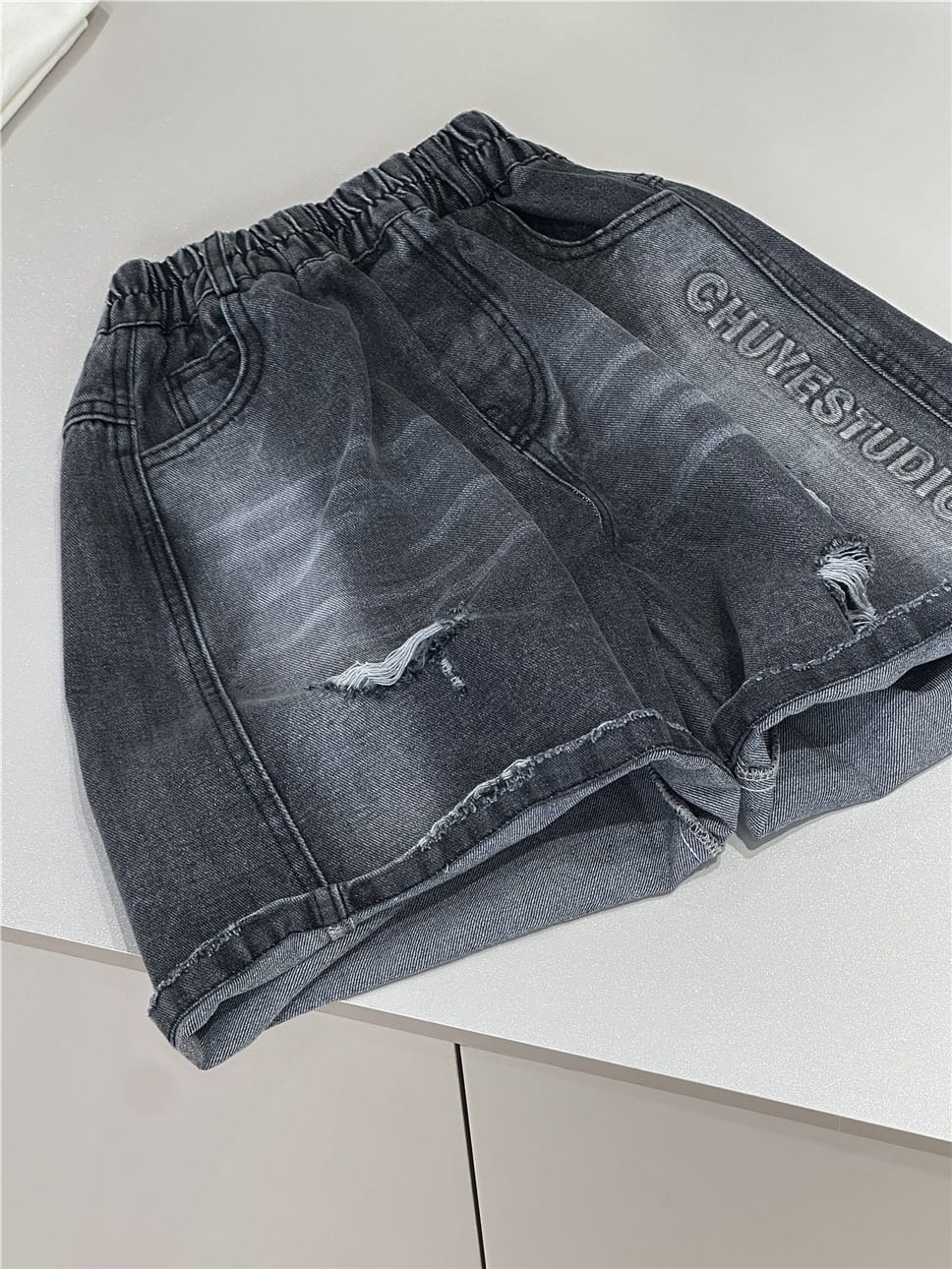 Letter Denim Shorts ロゴ デニムハーフパンツ【mh0012961】 snidols ハーフパンツ・ショートパンツ