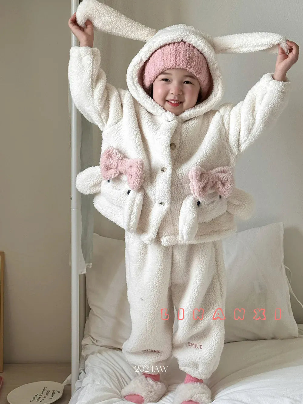 長袖パジャマ キッズセットアップ 2点セット フリースうさ耳フーディうさぎバニー長袖ジャケット+ロングパンツ ルームウェア【mh0008250】