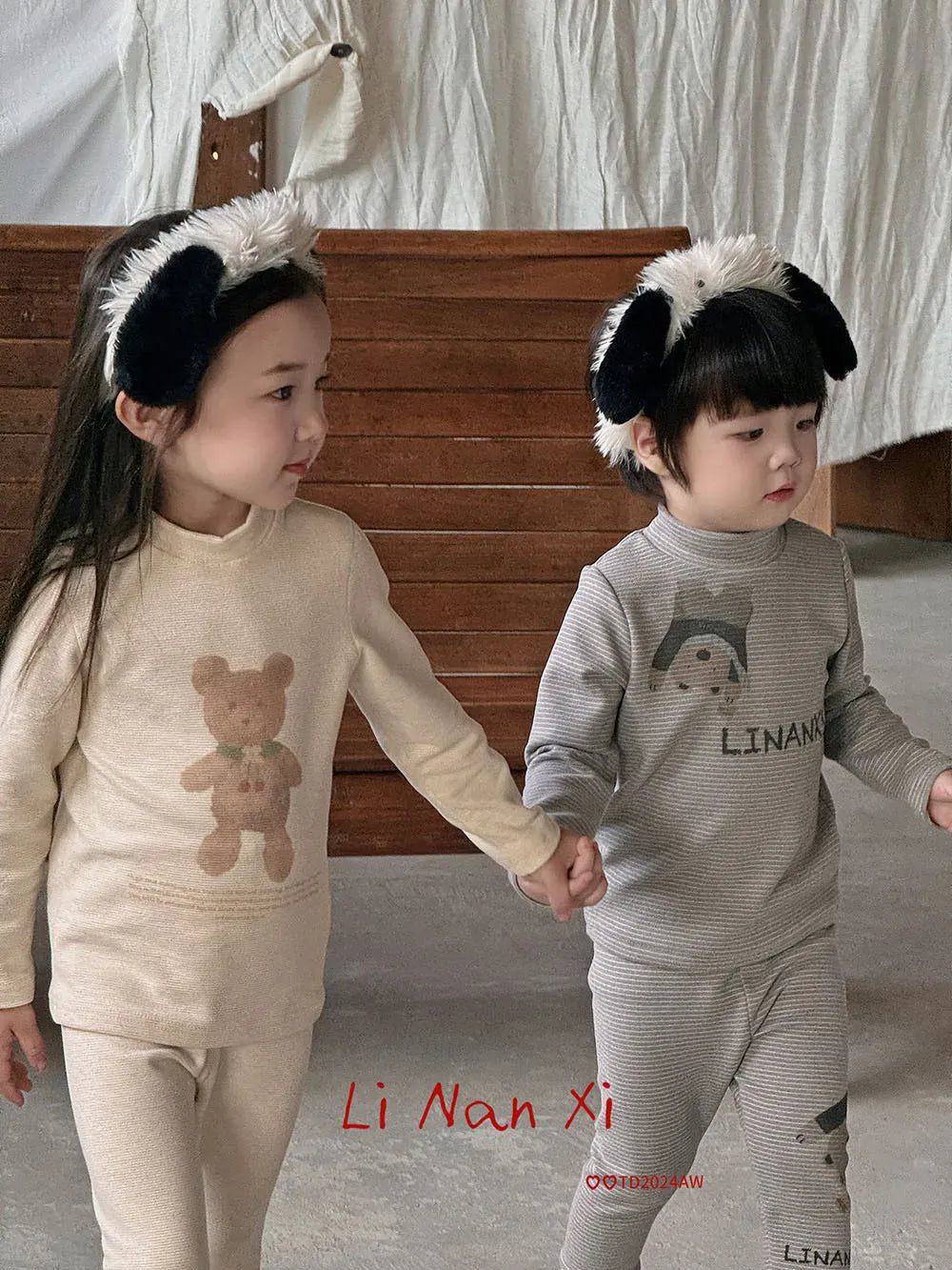 長袖パジャマ キッズセットアップ 2点セット アニマルプリントボーダー/無地長袖パジャマセット ハイネック長袖Tシャツ+ロングパンツ【mh0007851】