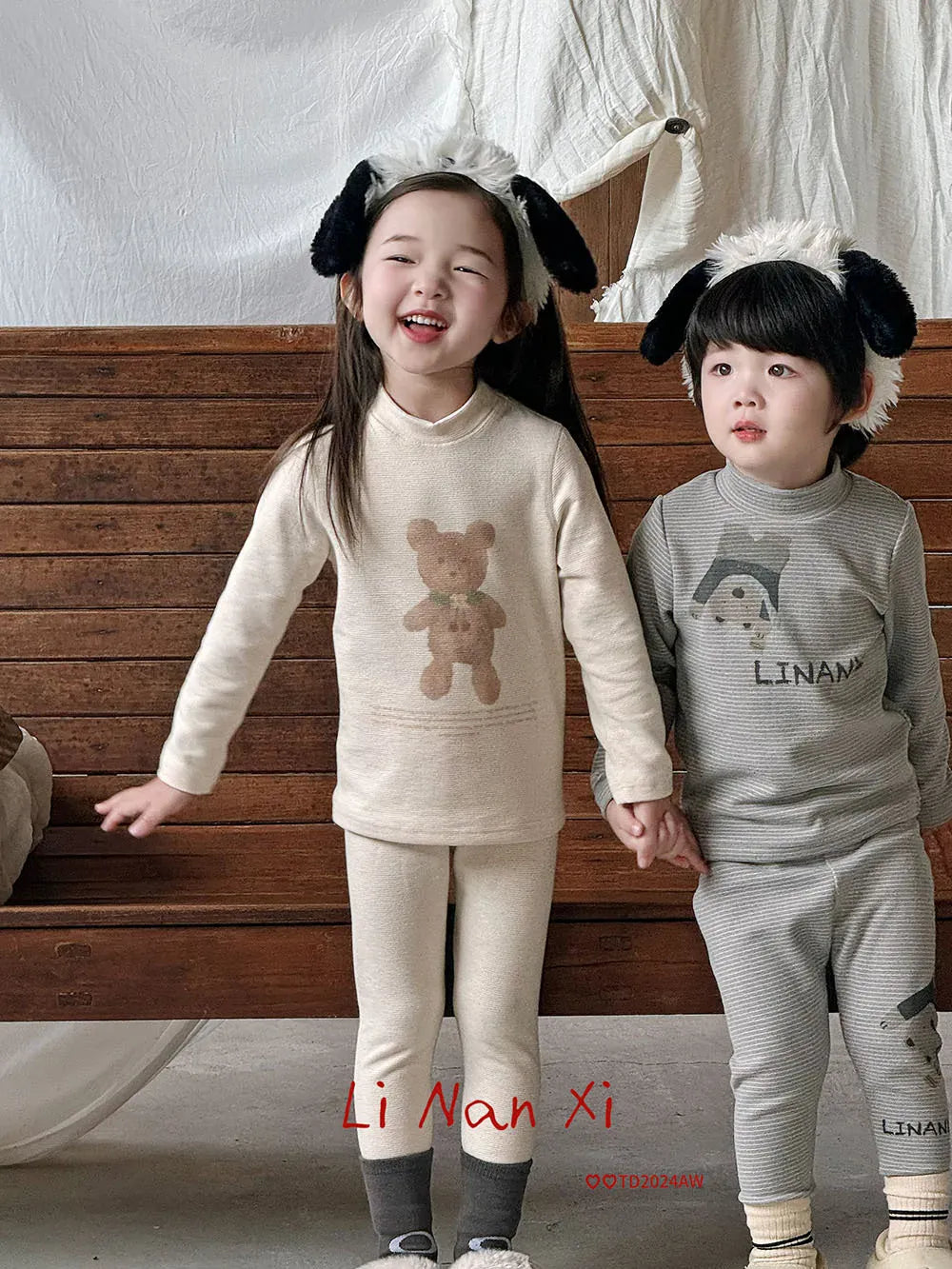 長袖パジャマ キッズセットアップ 2点セット アニマルプリントボーダー/無地長袖パジャマセット ハイネック長袖Tシャツ+ロングパンツ【mh0007851】