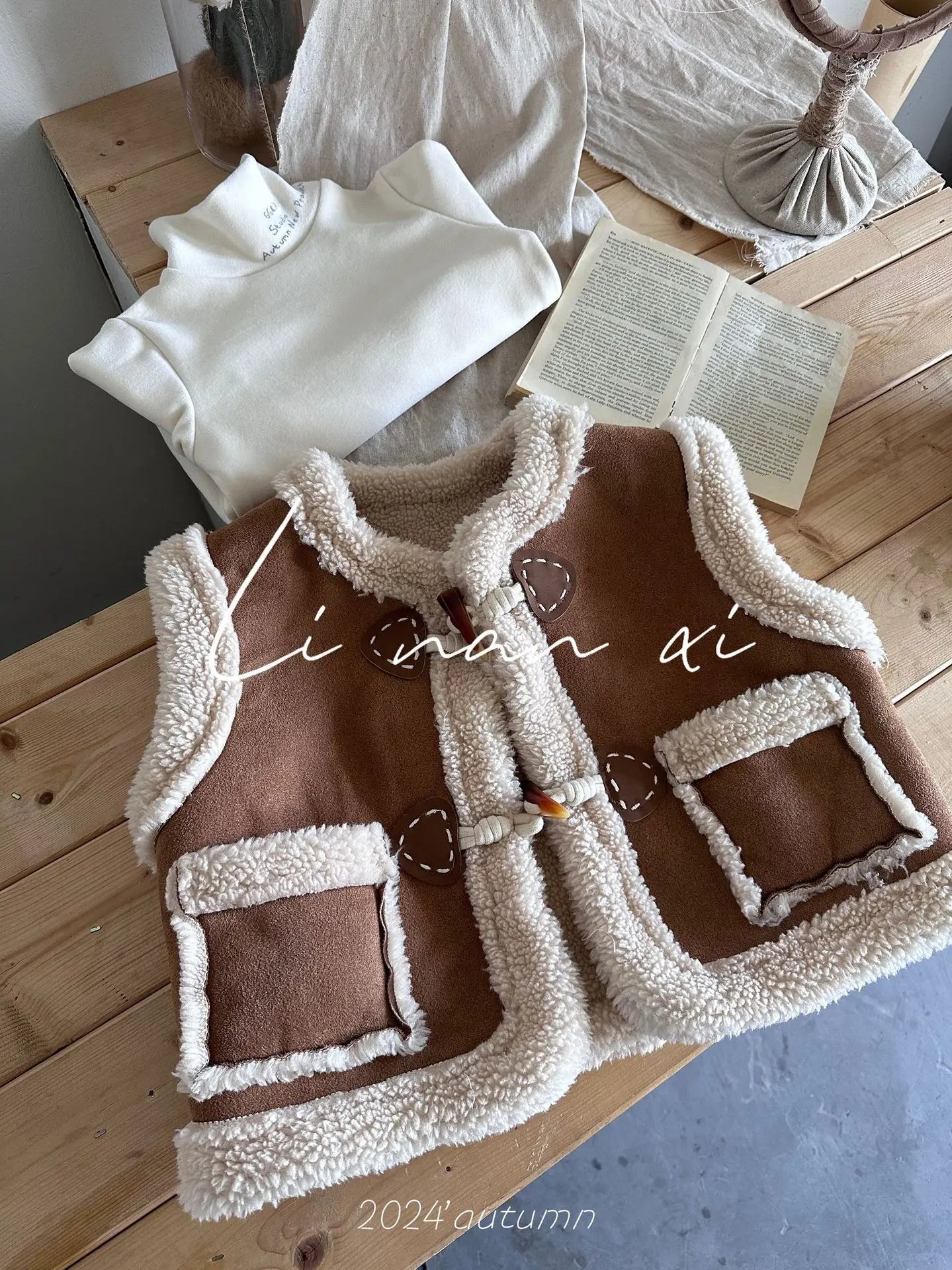 ベスト Brown / 90cm 24M キッズベスト ボアフリースダッフルボタンフェイクムートンアウターベスト【mh0008163】