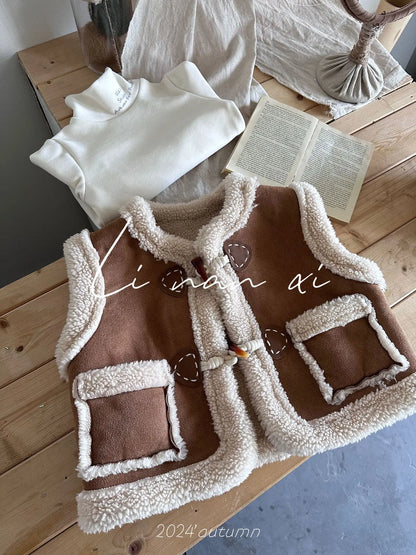 ベスト Brown / 90cm 24M キッズベスト ボアフリースダッフルボタンフェイクムートンアウターベスト【mh0008163】