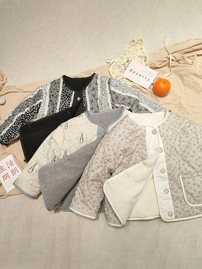 ショートコート・ジャケット・ジャンパー キッズアウター プリント柄キルティング裏フリースノーカラーブルゾンジャケット【mh0008079】