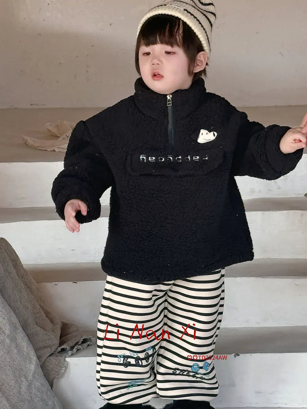 トレーナー・フーディ キッズトップス ボアフリース刺繍ハーフジップ長袖プルオーバー【mh0008384】