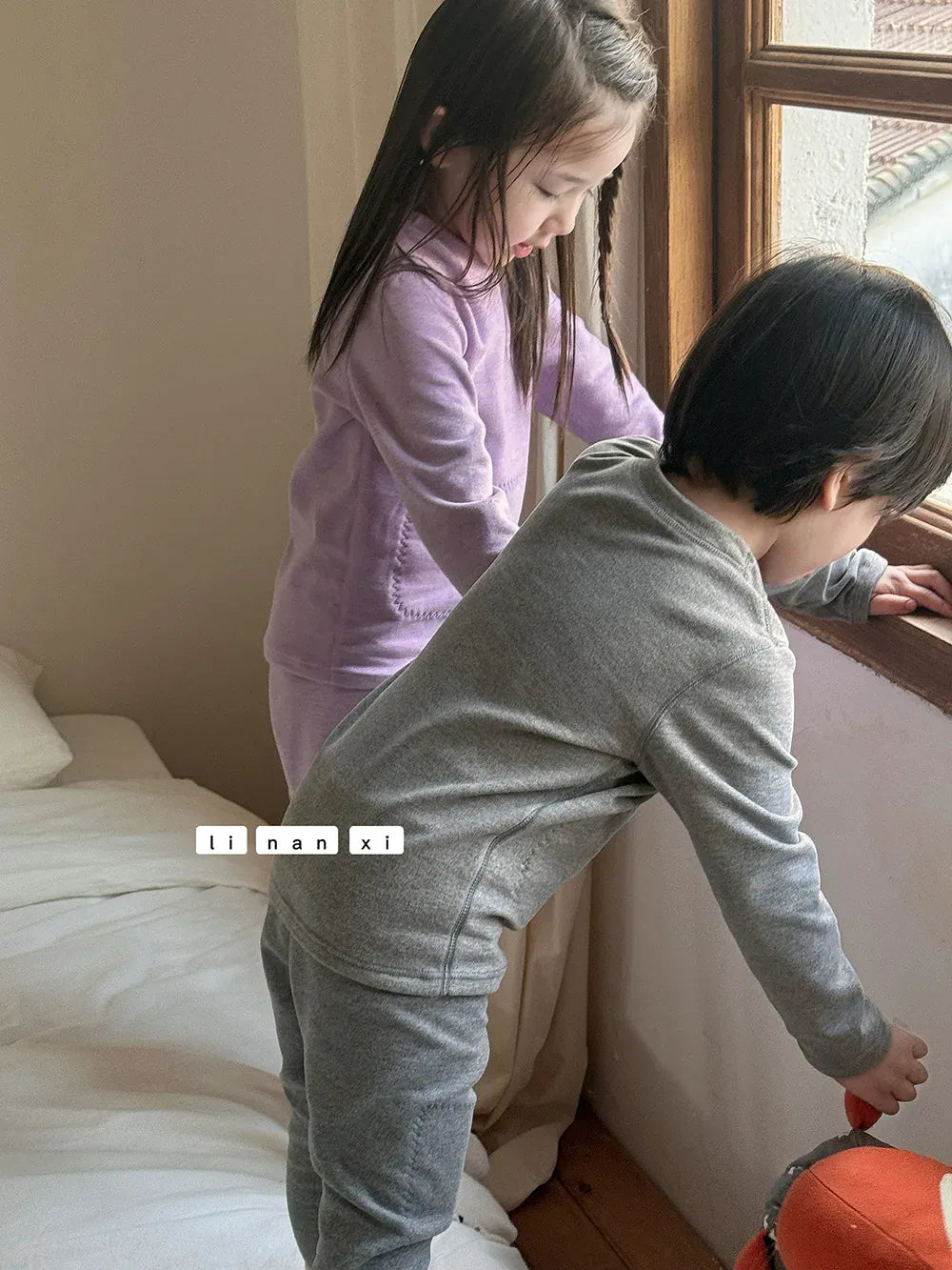 長袖Tシャツ キッズトップス シンプル長袖Tシャツ【mh0008233】