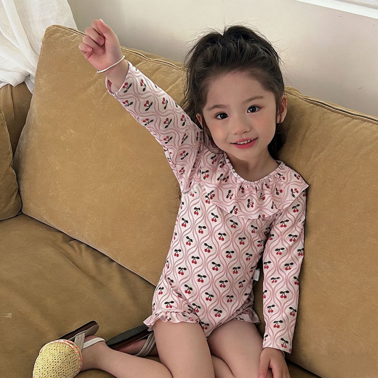 Long-Sleeve Cherry Print Ruffle Swimwear ラッフル 長袖ワンピース水着【mh0013334】 mamahalo kids ベビー用水着