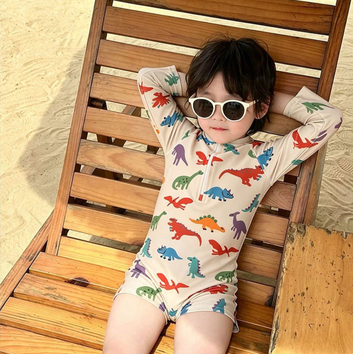 Long-Sleeve Dinosaur One-Piece Swimwear Swimcap Set ラグラン 長袖水着 帽子セット【mh0013338】 mamahalo kids ベビー用水着
